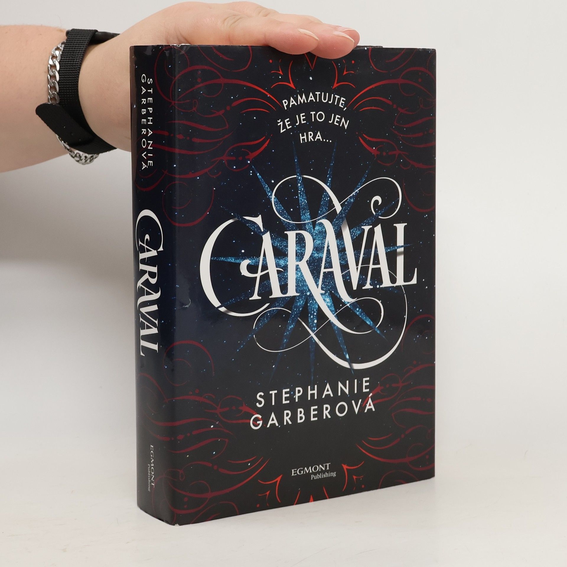 Stephanie Garberová Caraval