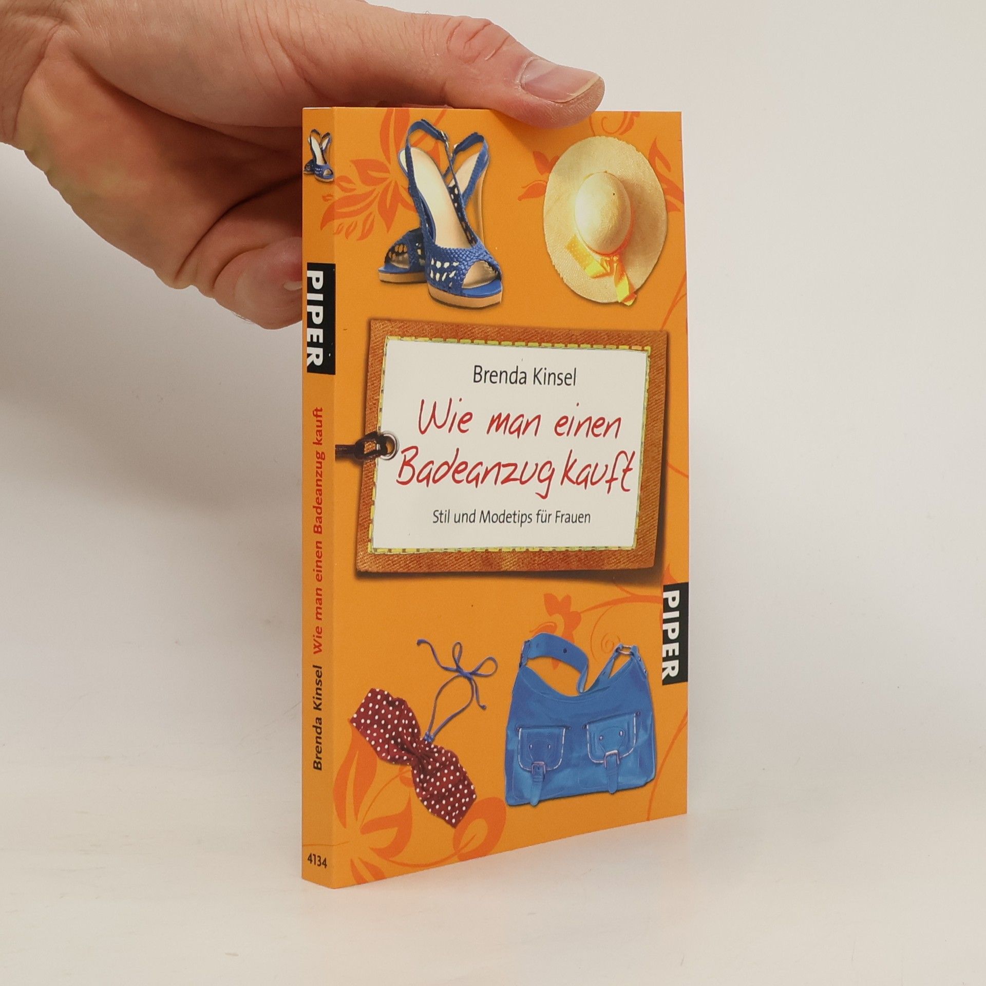 Wie man einen Badeanzug kauft