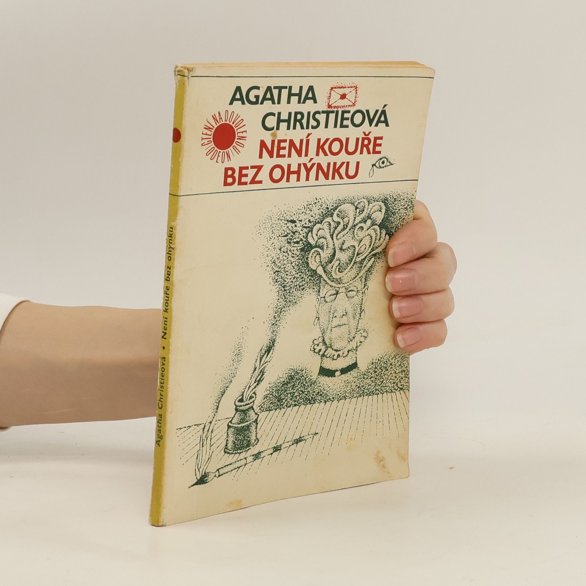 Agatha Christie Není kouře bez ohýnku