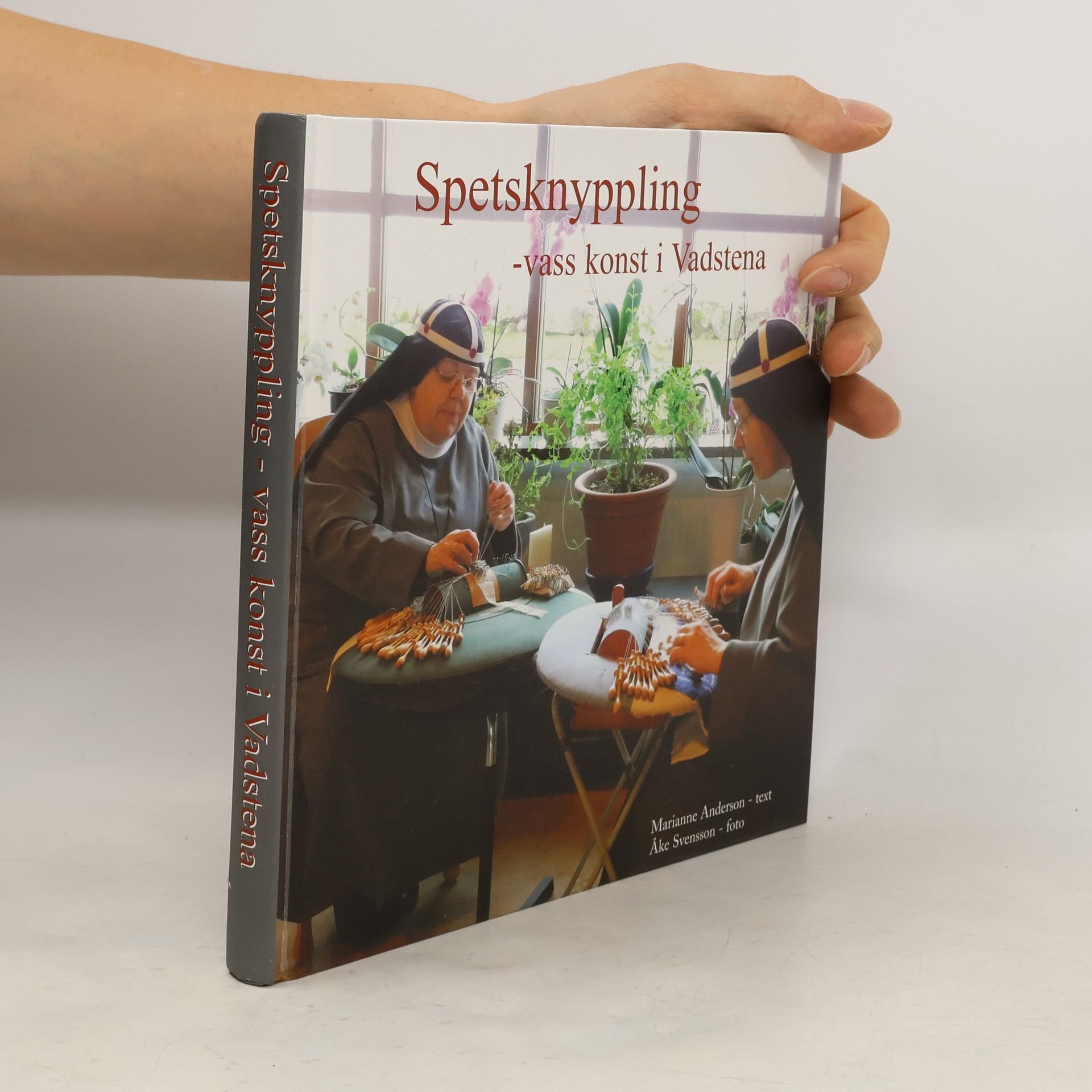 Auteurscollectief Spetsknyppling