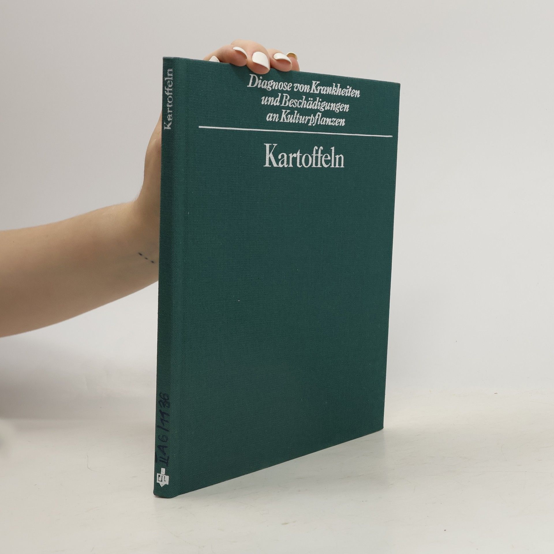 Collectif d'auteurs Diagnose von Krankheiten und Beschädigungen an Kulturpflanzen