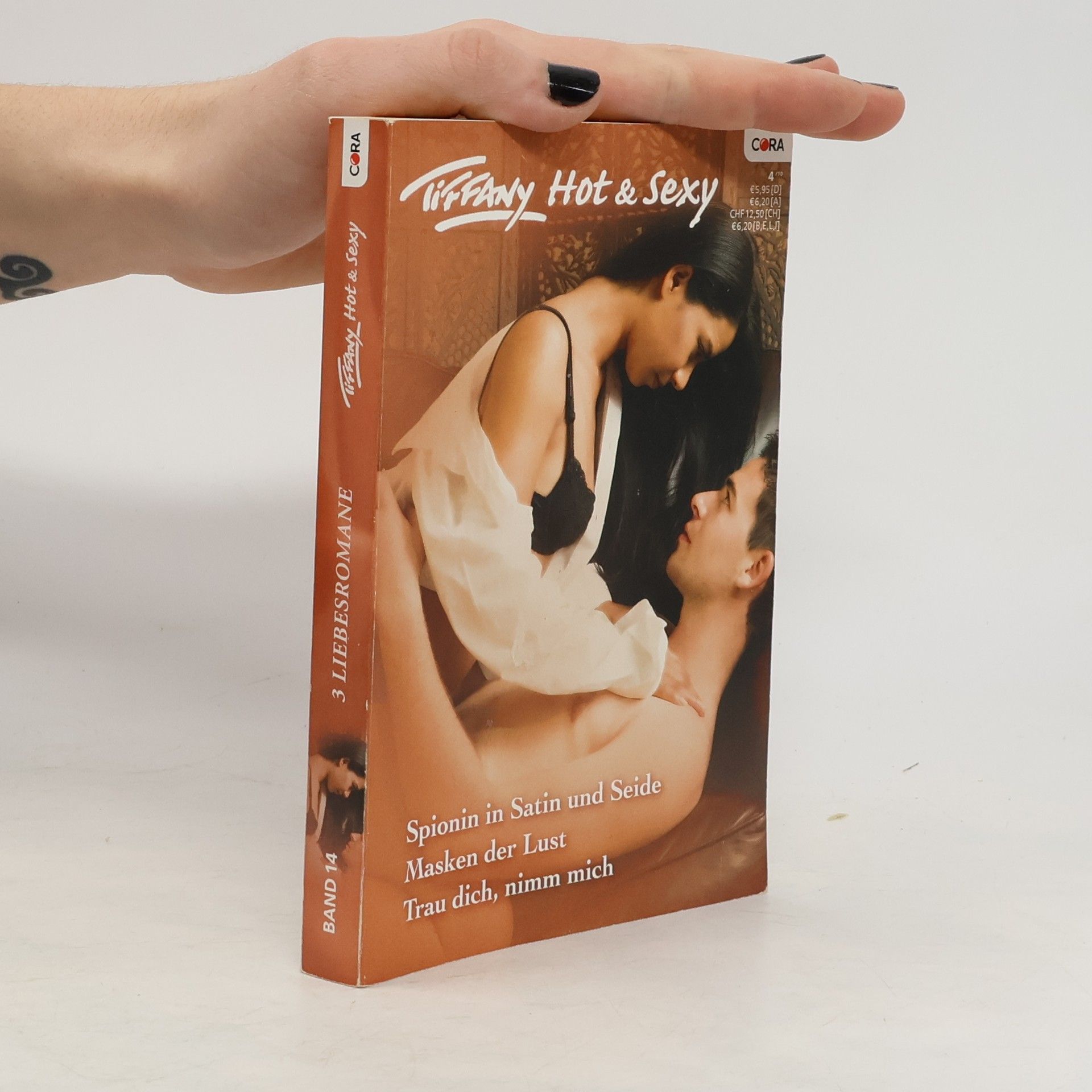 Lori Wilde Tiffany Hot & Sexy 14.