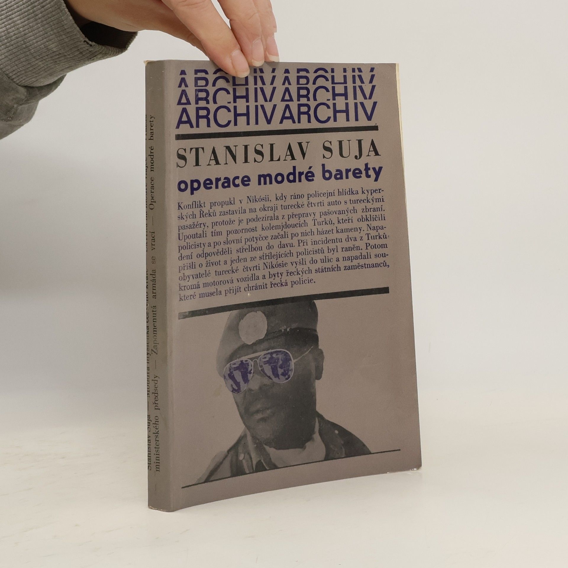 Stanislav Suja Operace modré barety