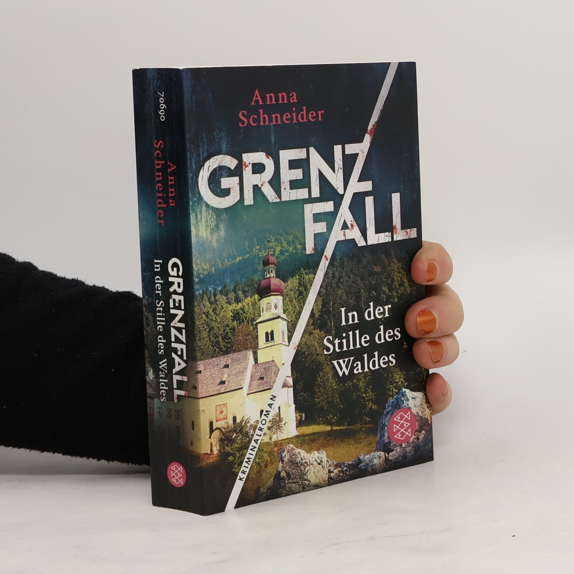 Anna Schneiderová Grenzfall - in der Stille des Waldes