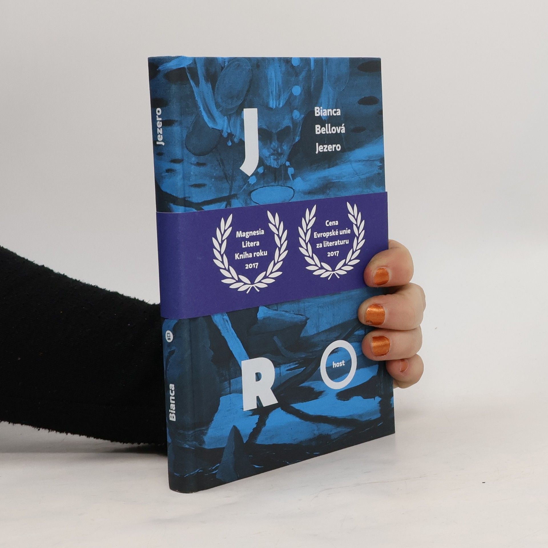 Bianca Bellová Jezero