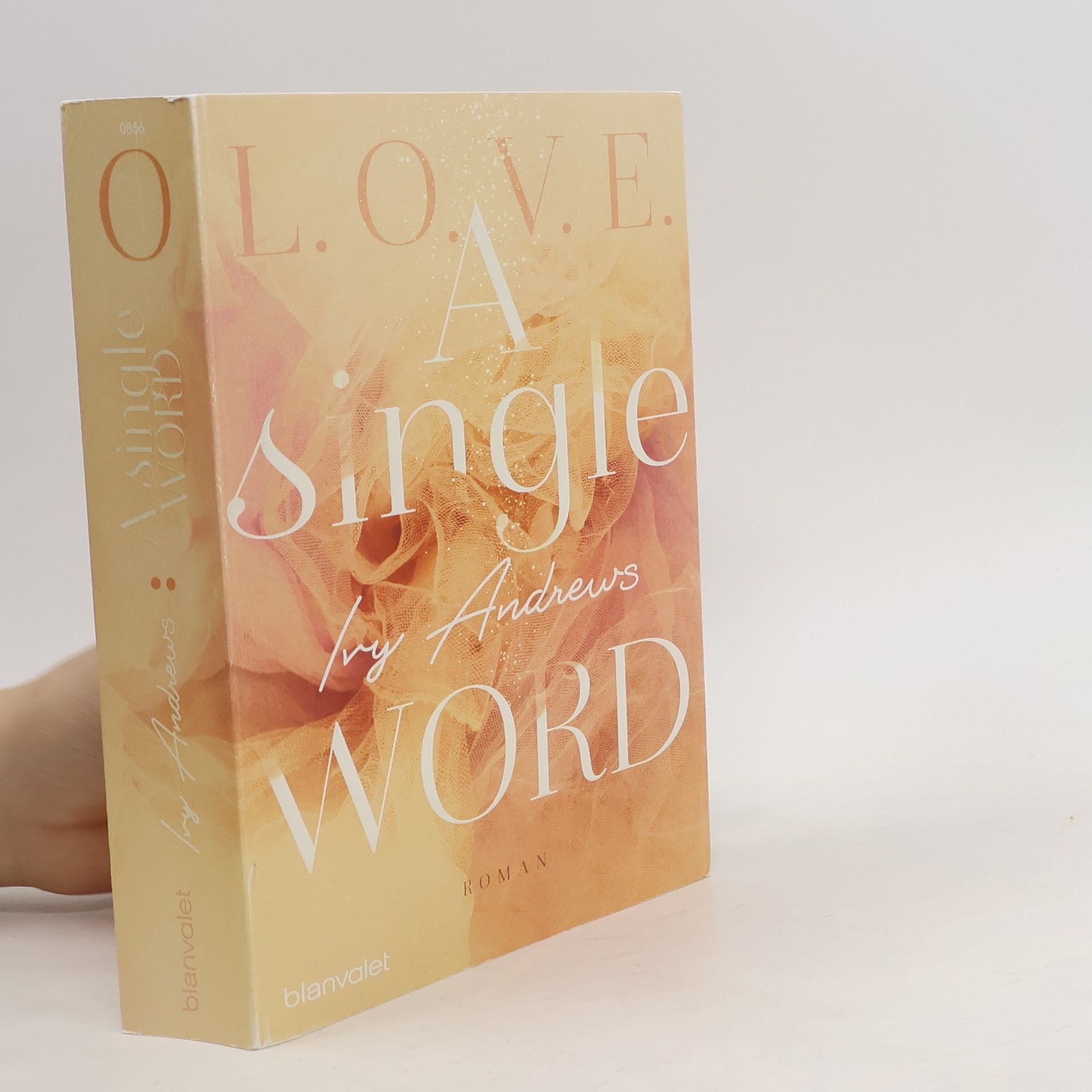 Ivy Andrews L.O.V.E. 2: A single word