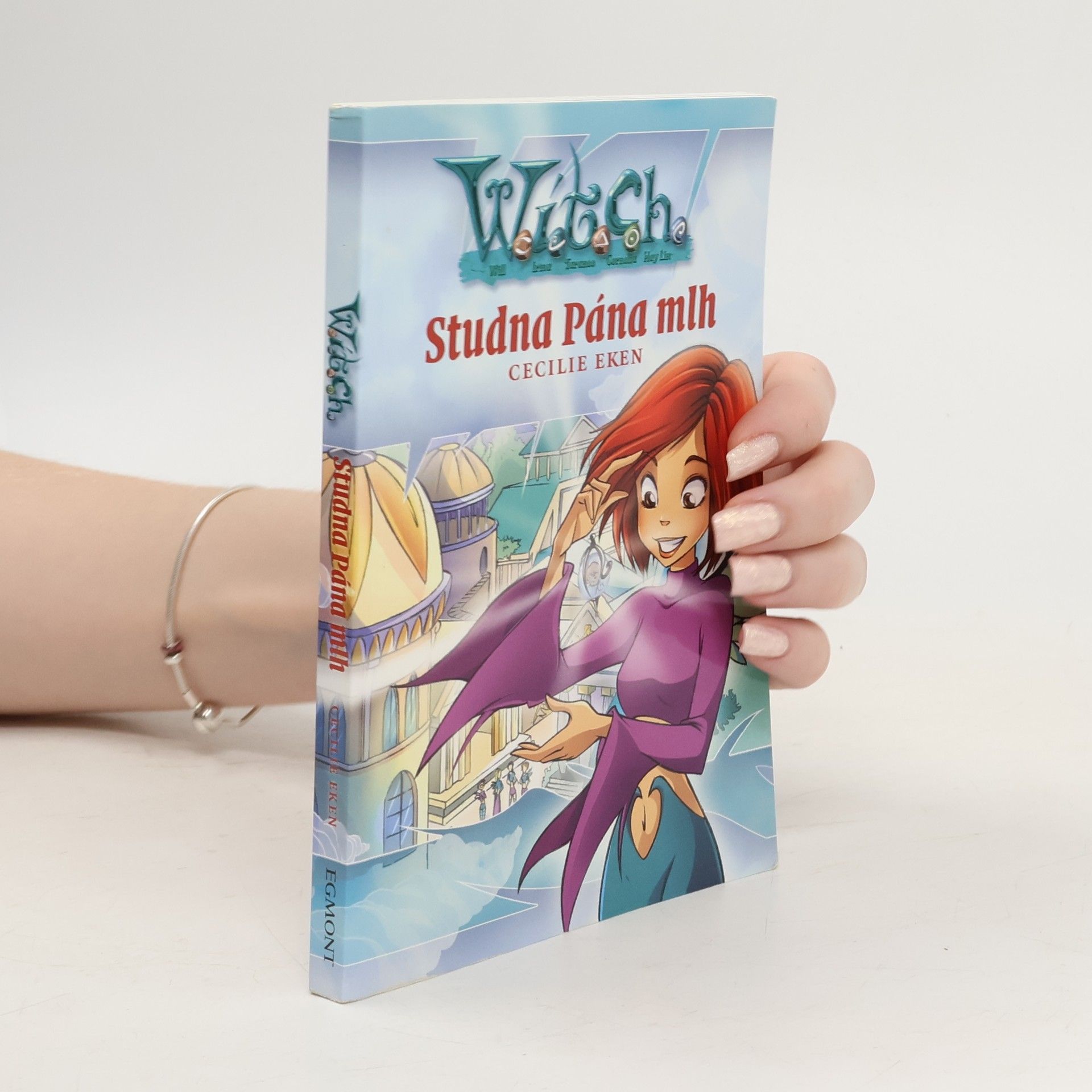 Cecilie Eken Studna Pána mlh