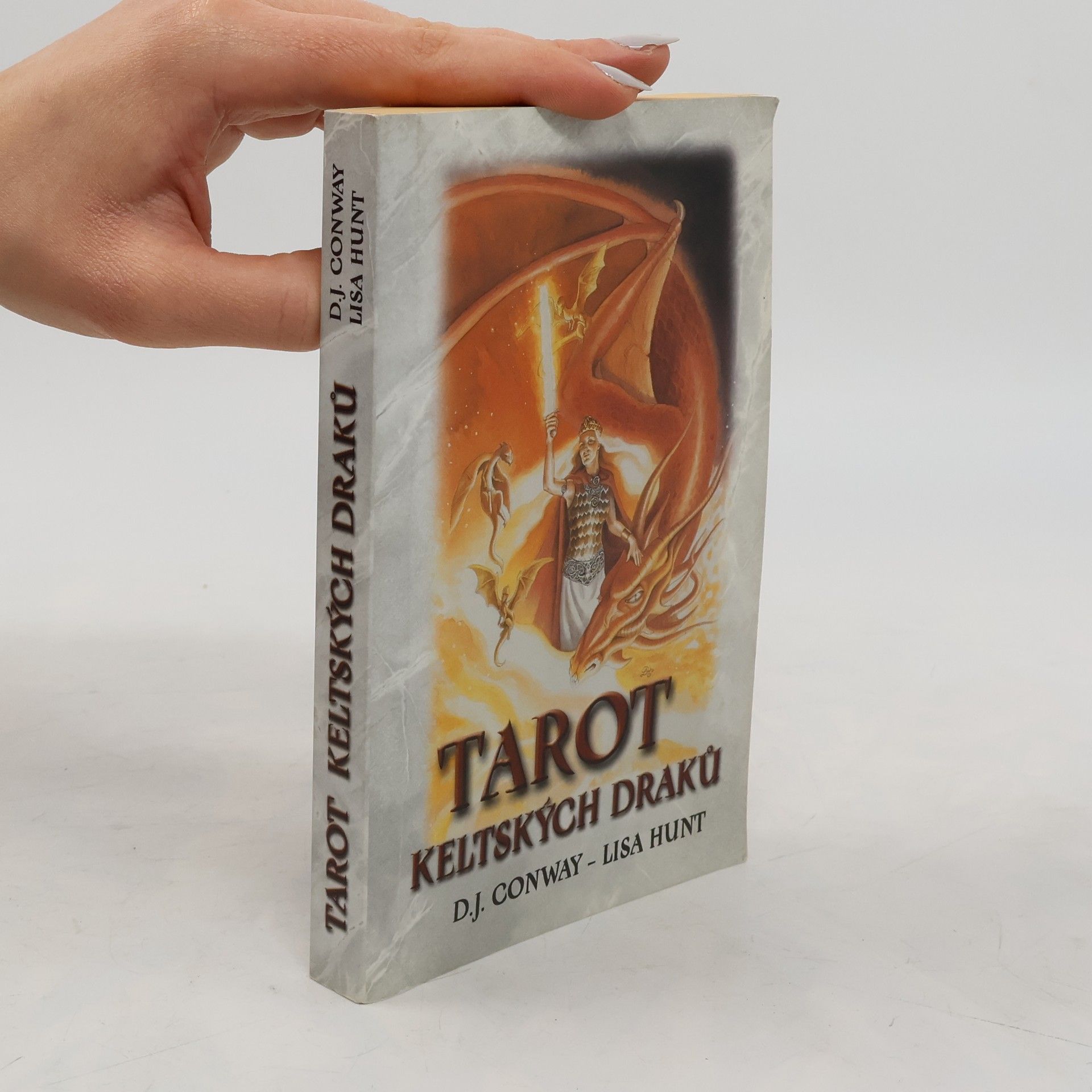 D. J. Conway Tarot Keltských draků