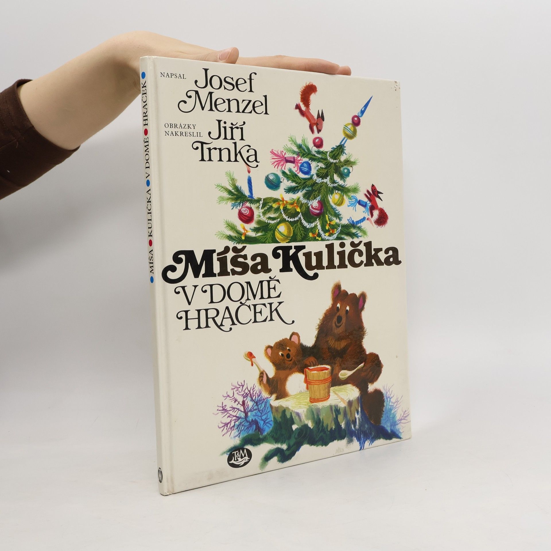 Míša Kulička v domě hraček