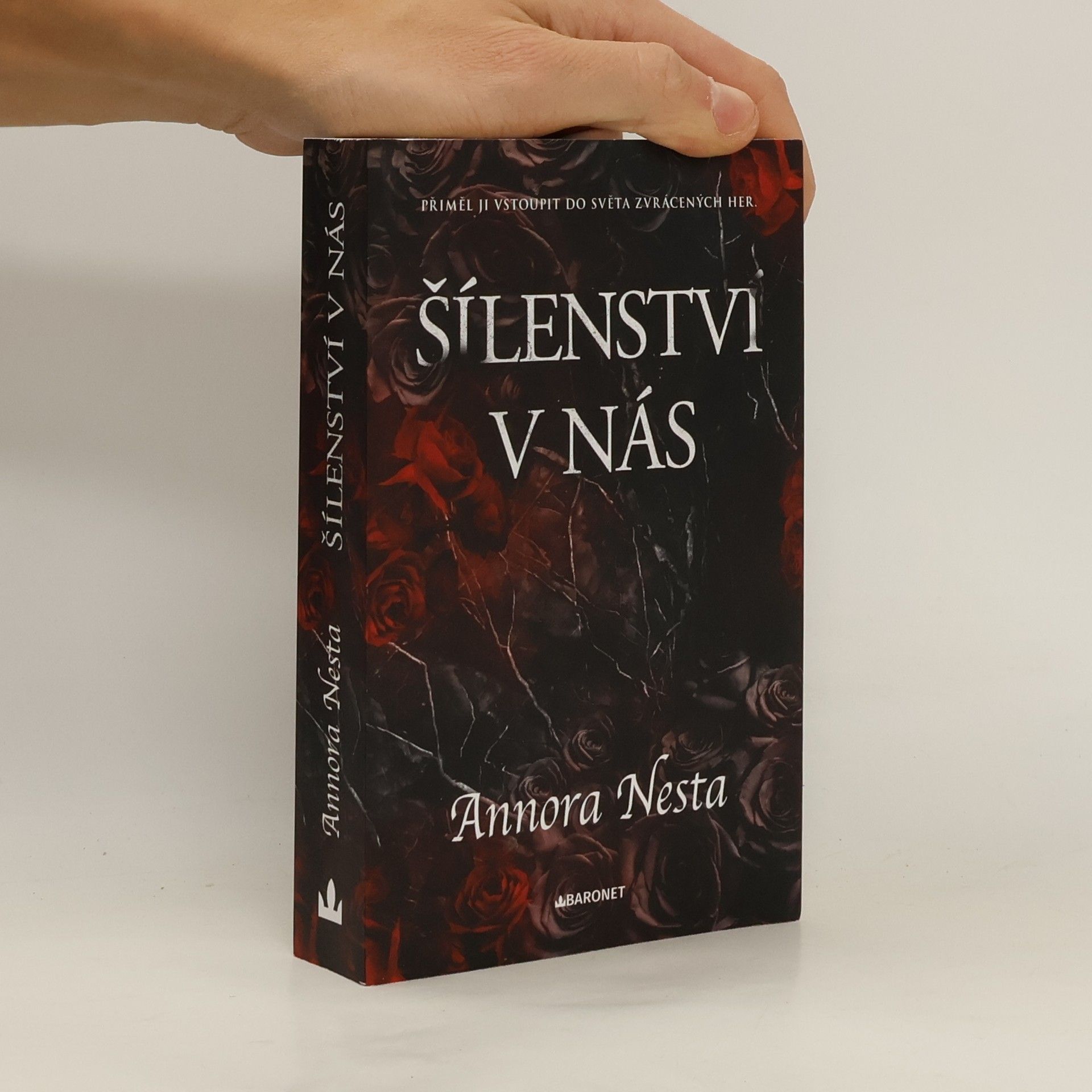 Annora Nesta Šílenství v nás