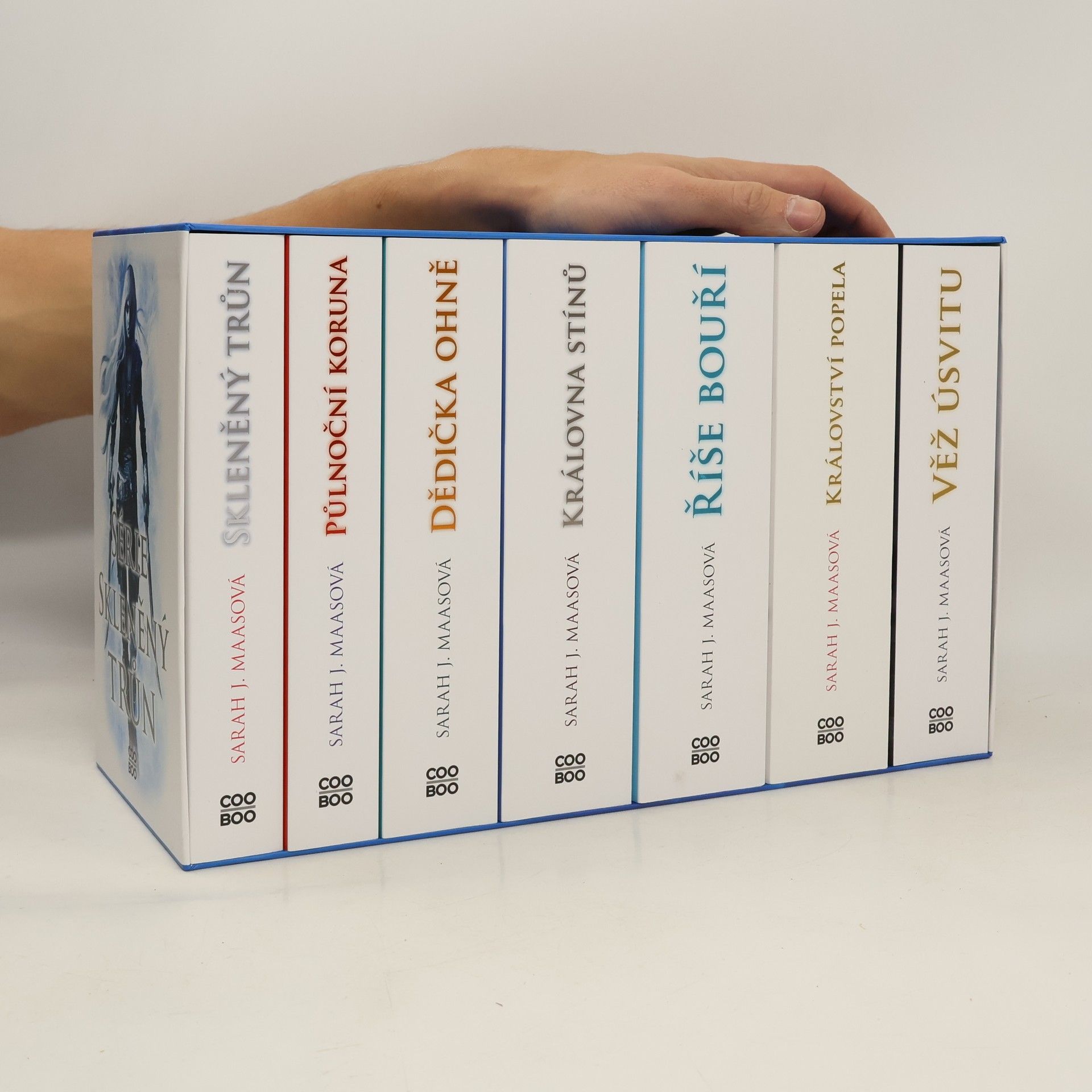 Sarah J. Maas Skleněný trůn 1-7 (box)