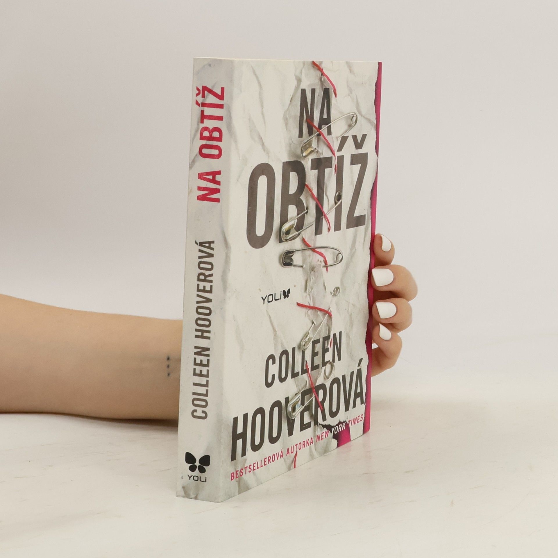Colleen Hoover Na obtíž