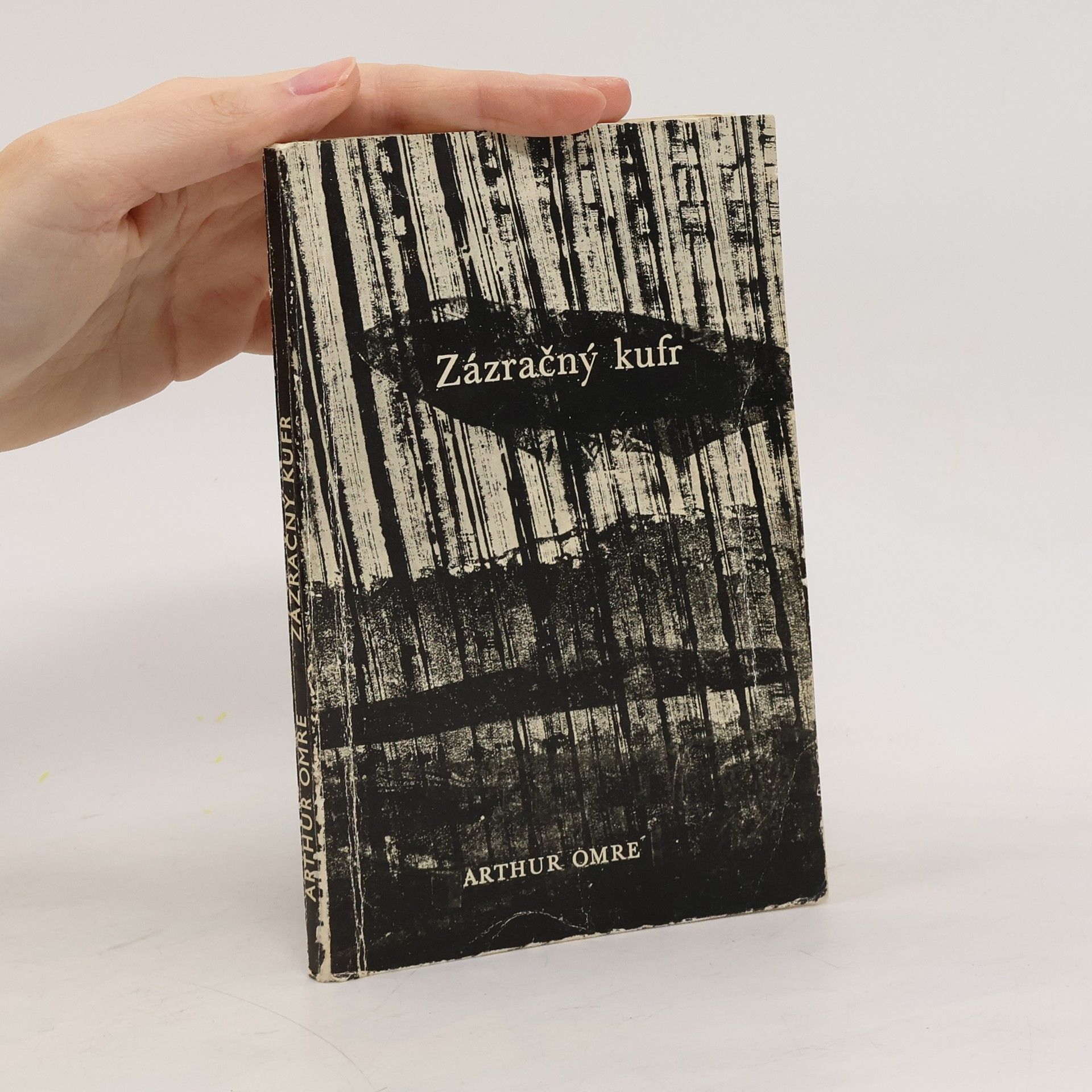Arthur Omre Zázračný kufr