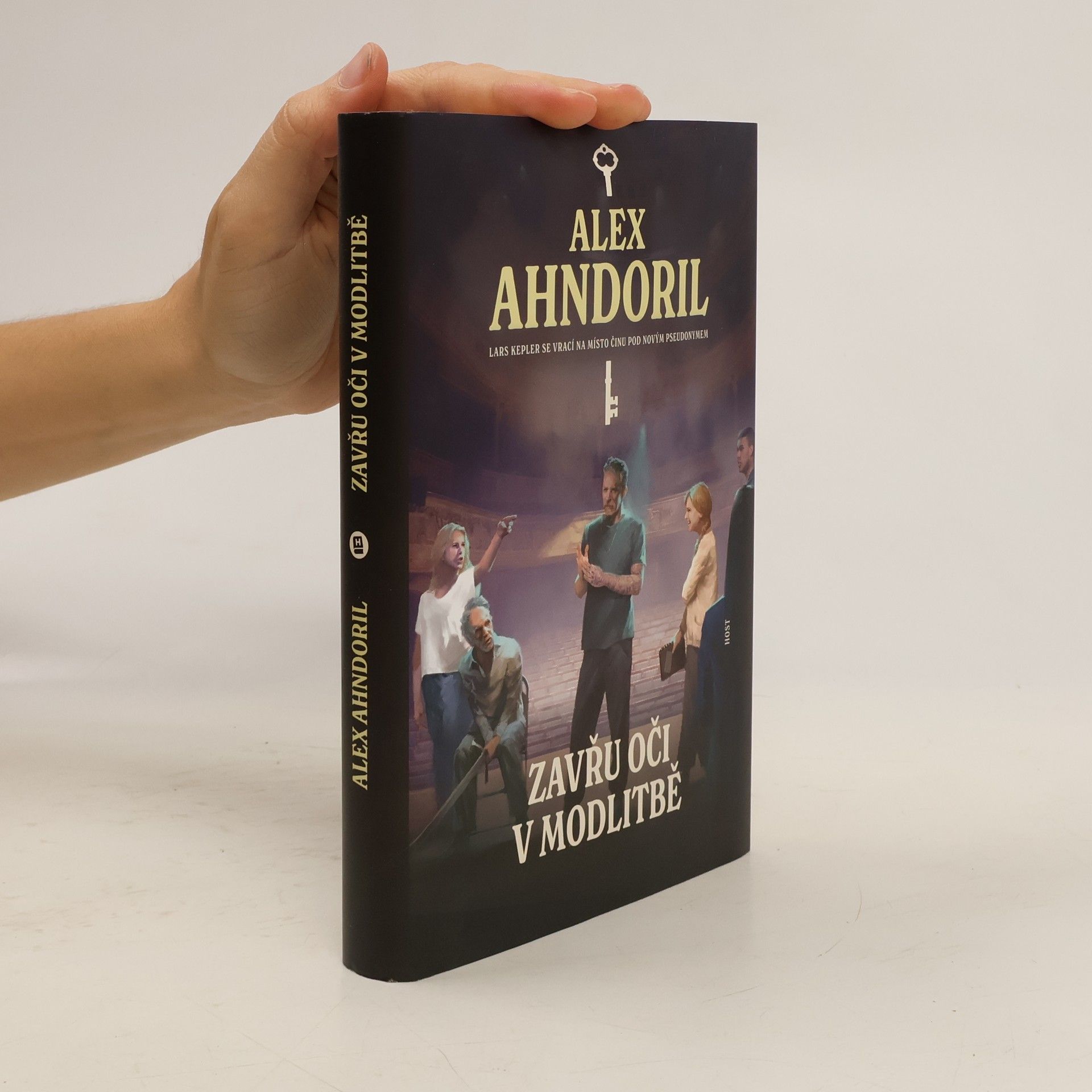 Zavřu oči v modlitbě