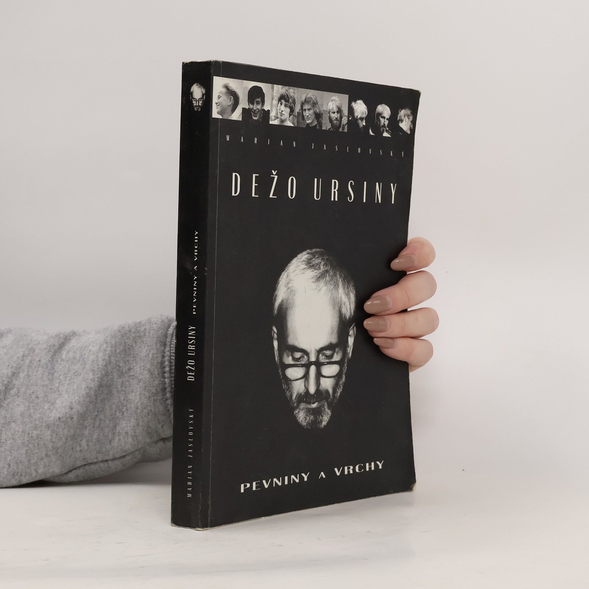 Dežo Ursíny - Pevniny a vrchy