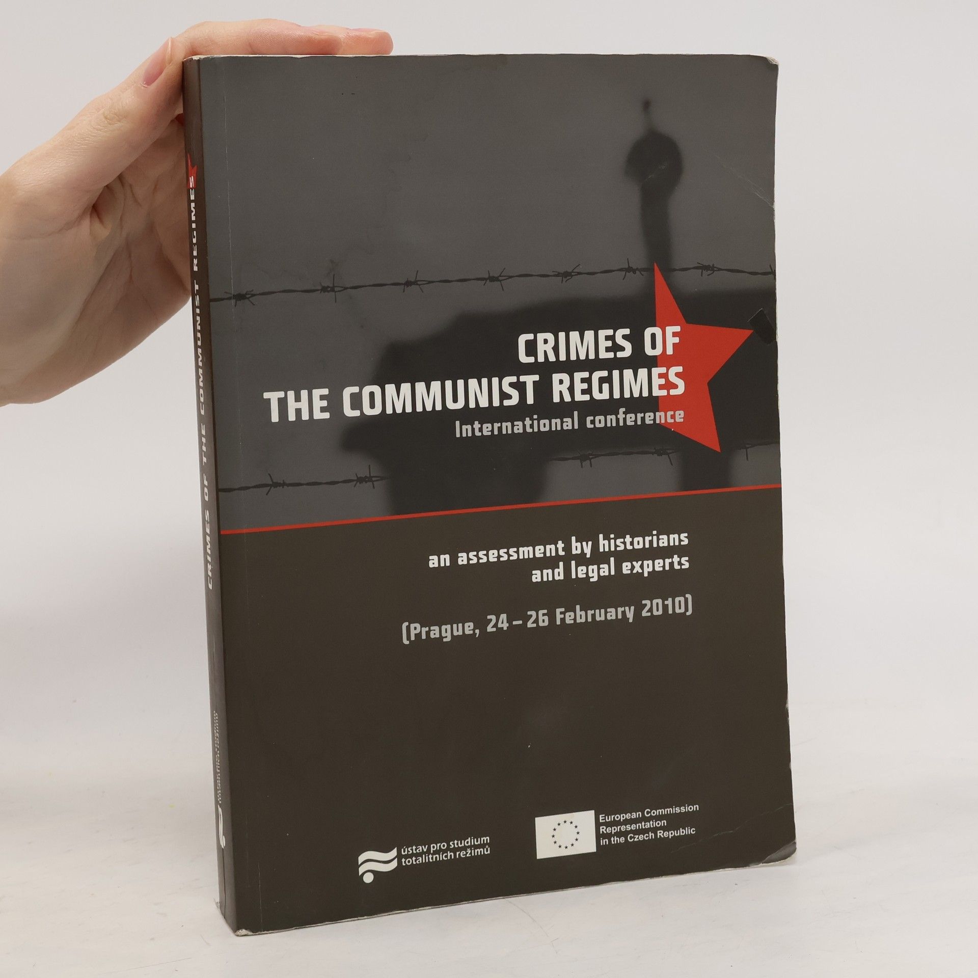 Autorenkollektiv Zločiny komunistických režimů