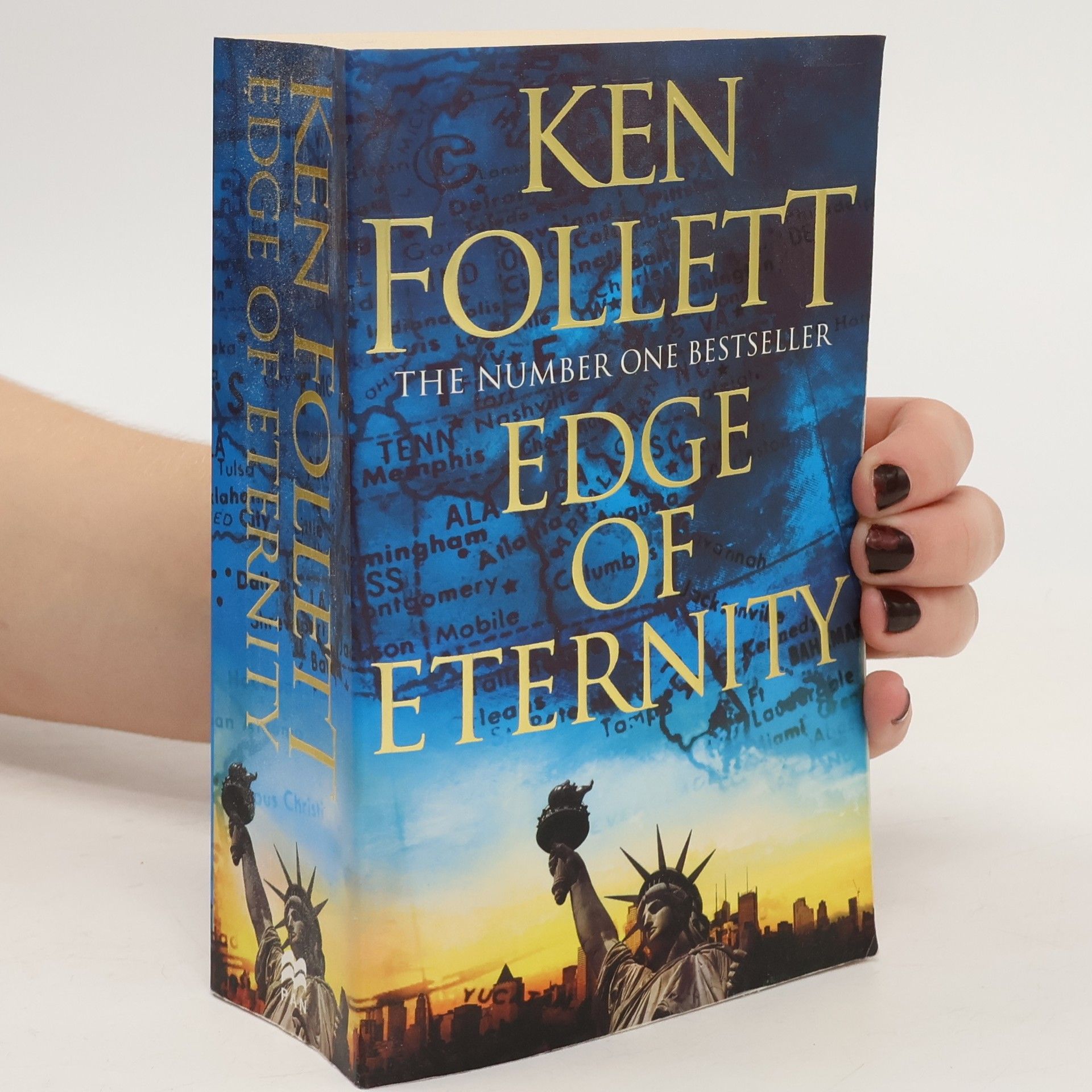 Ken Follett Edge of Eternity