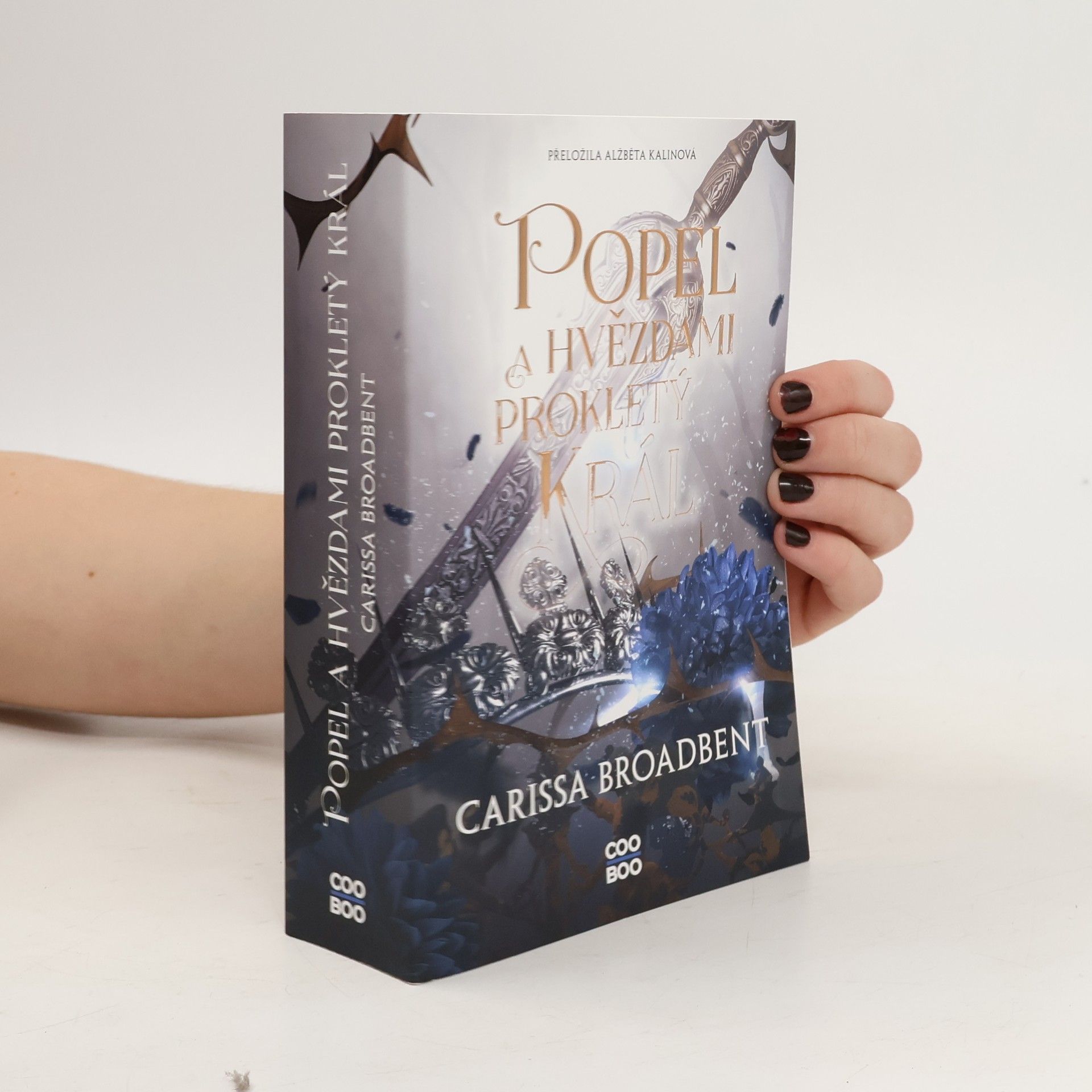 Carissa Broadbent Popel a hvězdami prokletý král