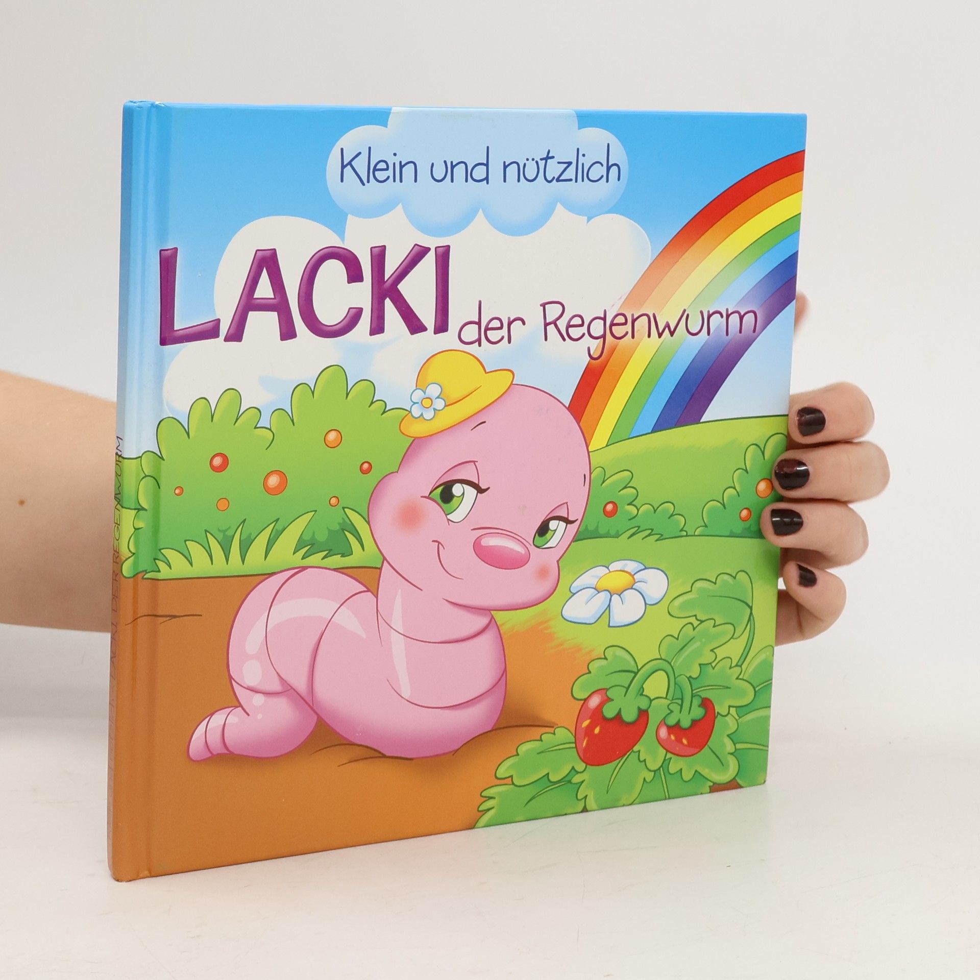 Klein und nützlich. Lacki der Regenwurm