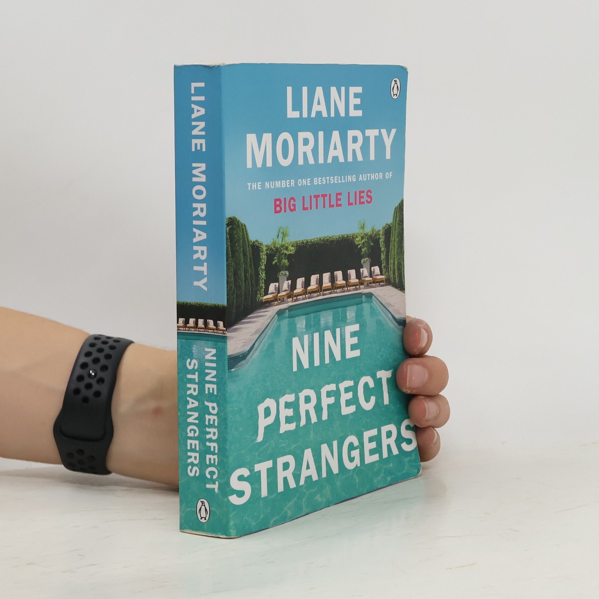 Liane Moriarty Nine perfect strangers