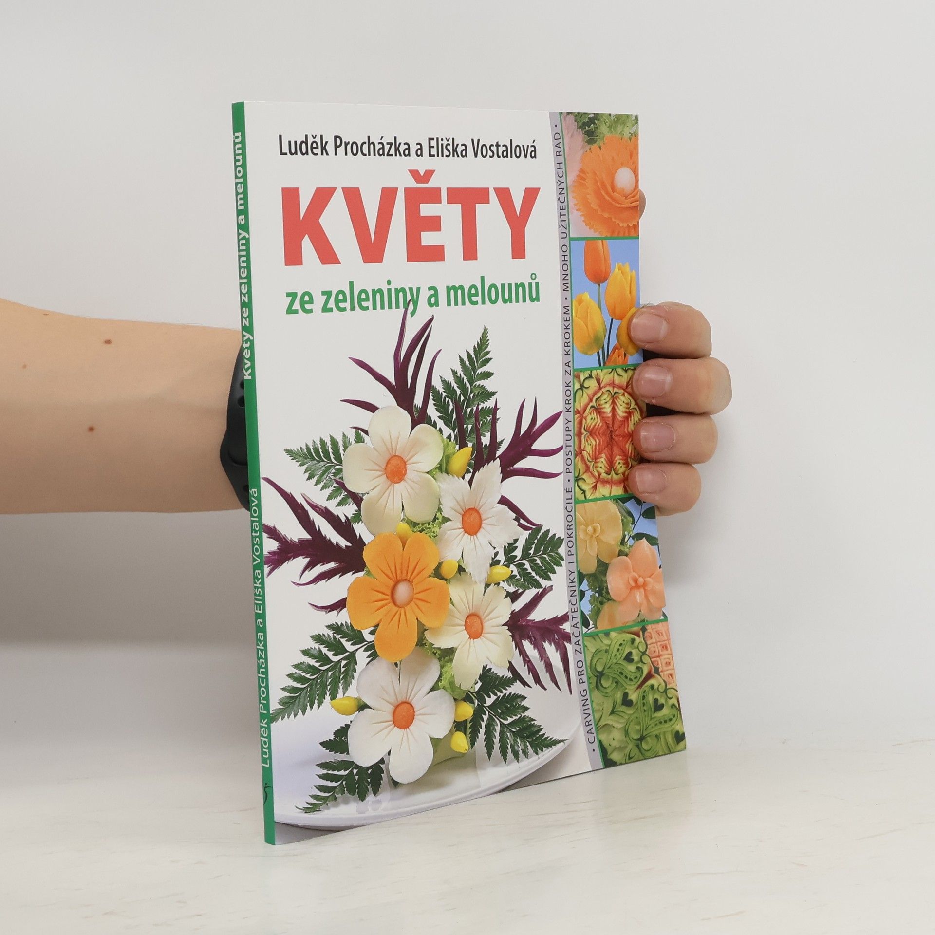 Květy ze zeleniny a melounů