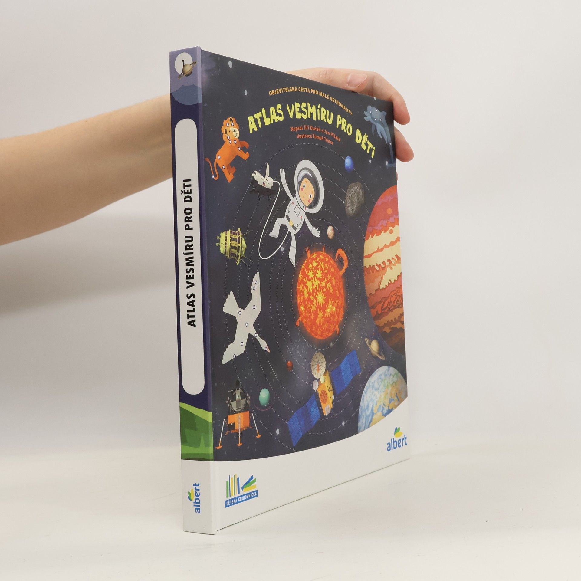 Atlas vesmíru pro děti: Objevitelská cesta pro malé astronauty