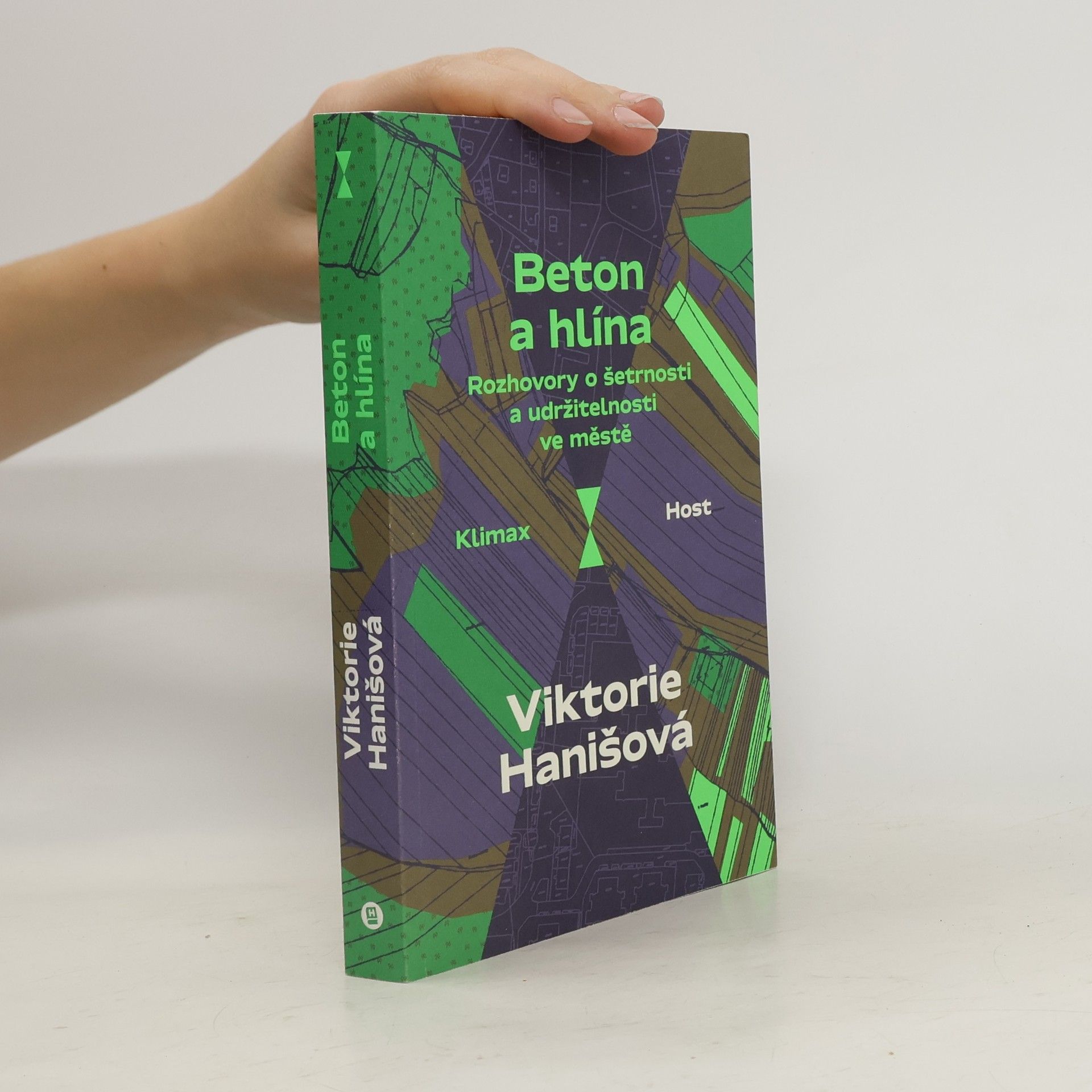 Viktorie Hanišová Beton a hlína