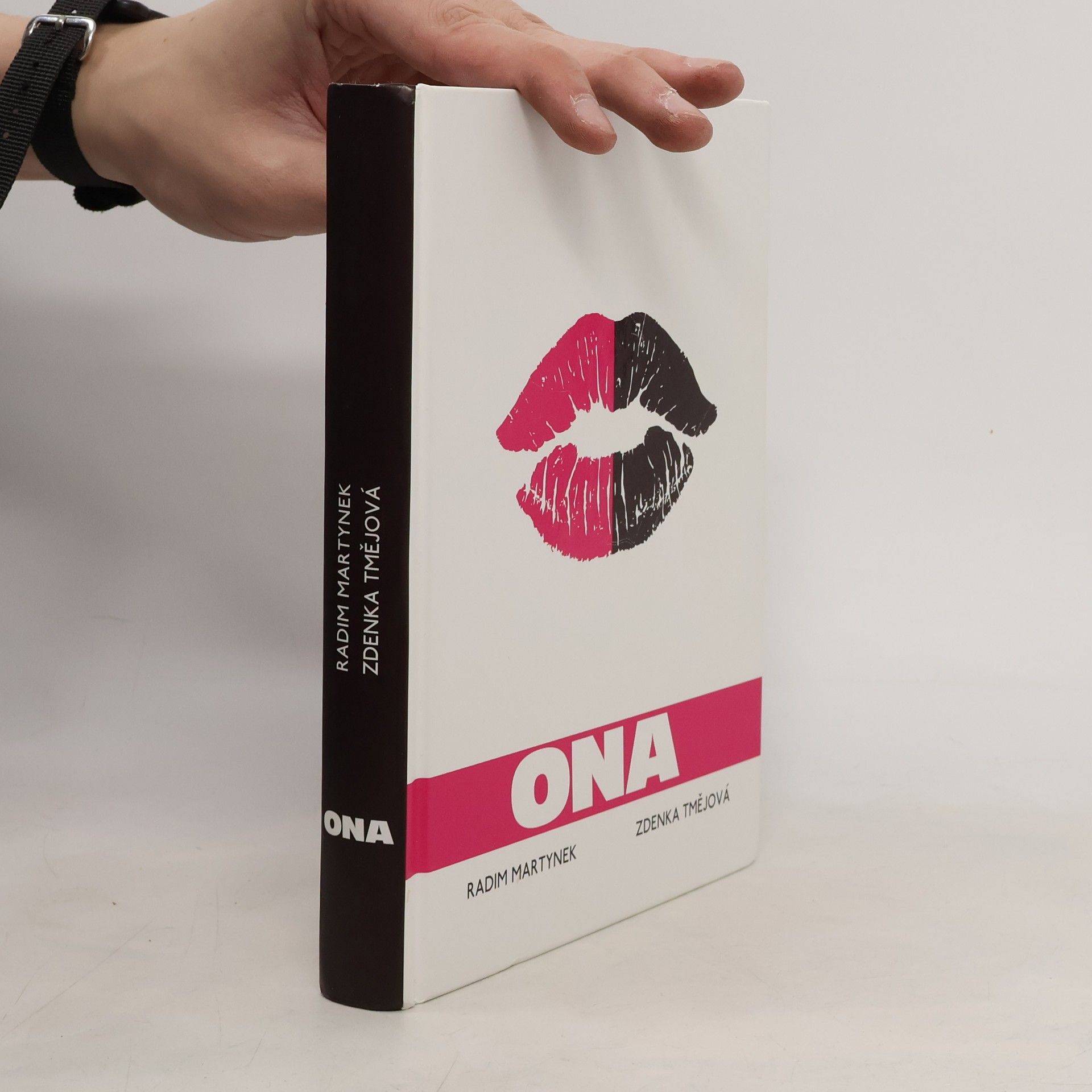 Ona, aneb, Na velikosti záleží