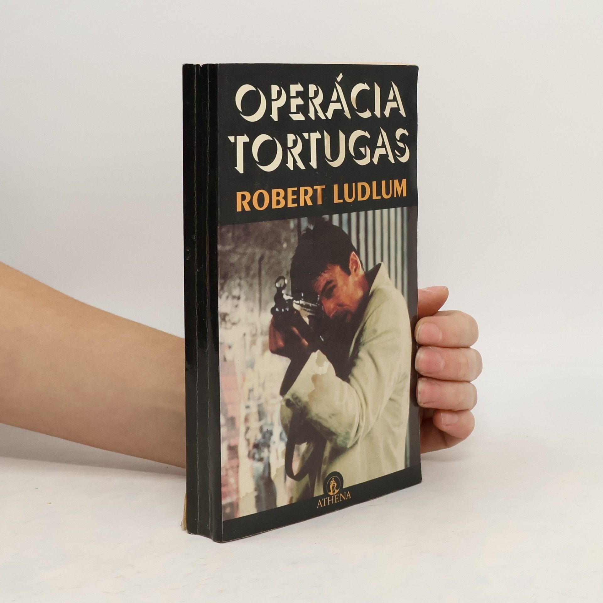 Robert Ludlum Operácia Tortugas