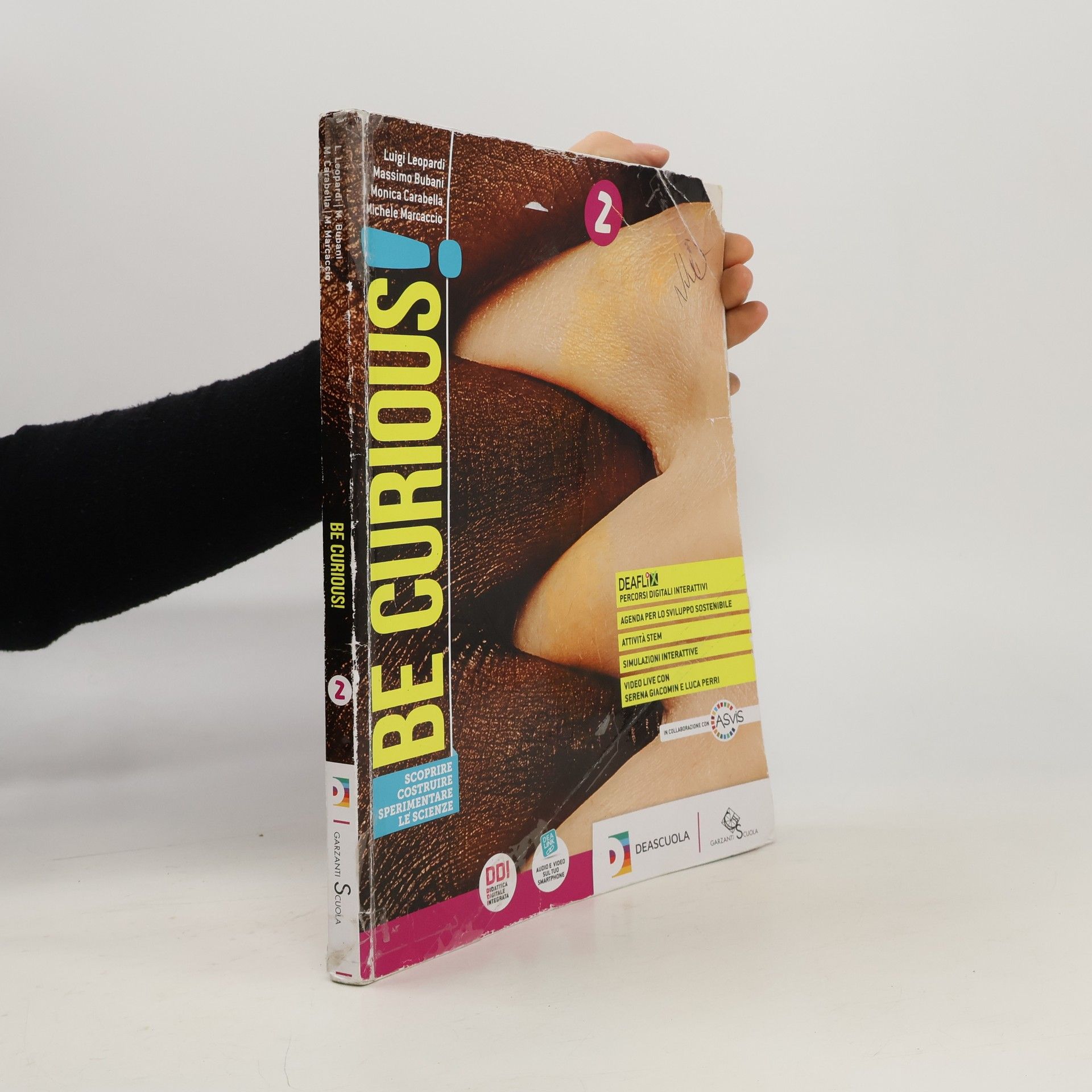 Luigi Leopardi Be Curious! 2