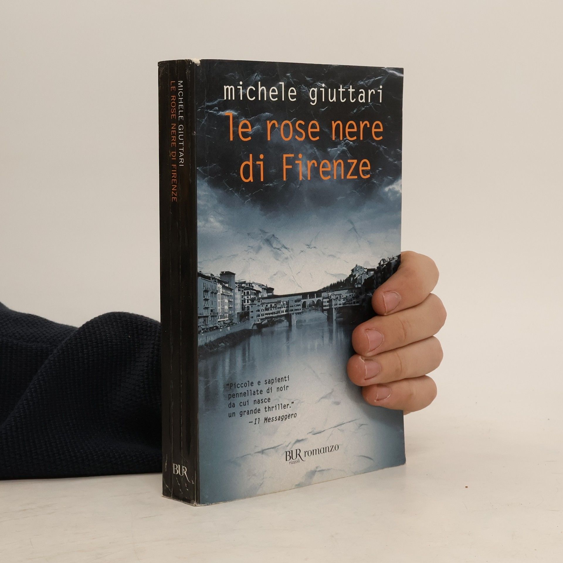 BUR romanzo: Le rose nere di Firenze