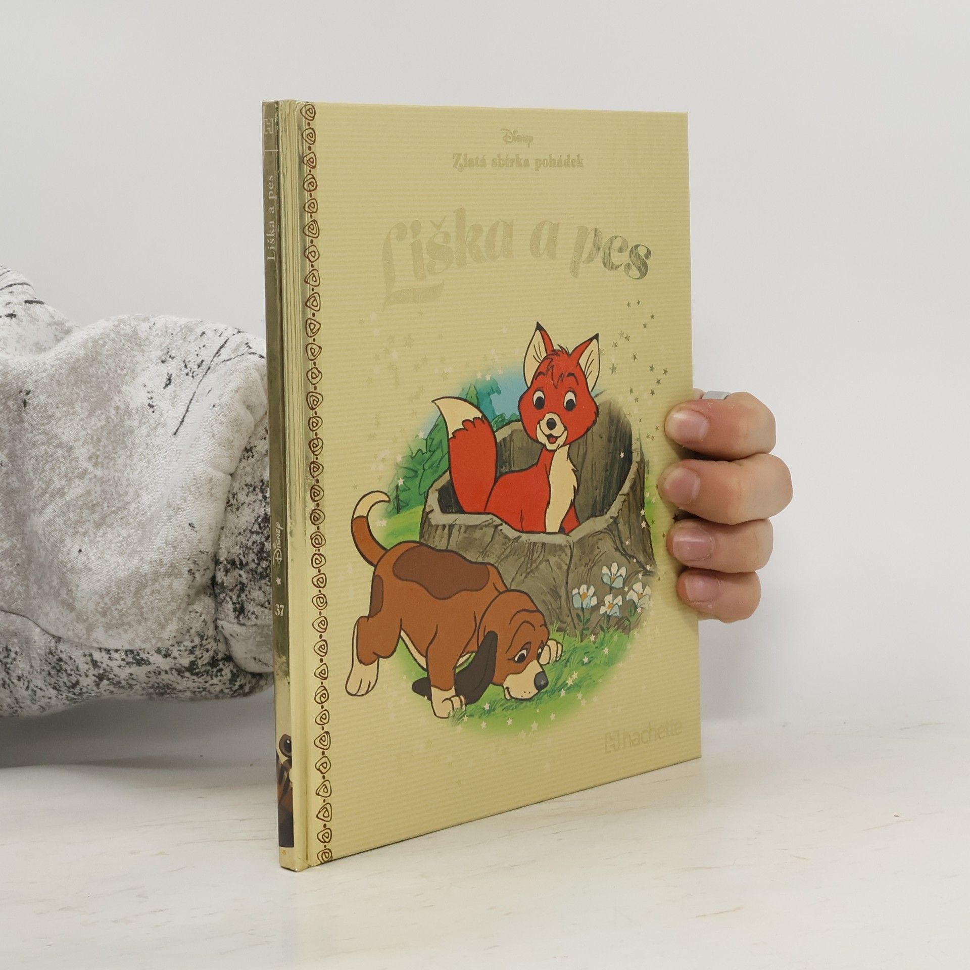 Kolektiv autorů Zlatá sbírka pohádek 37. Liška a pes