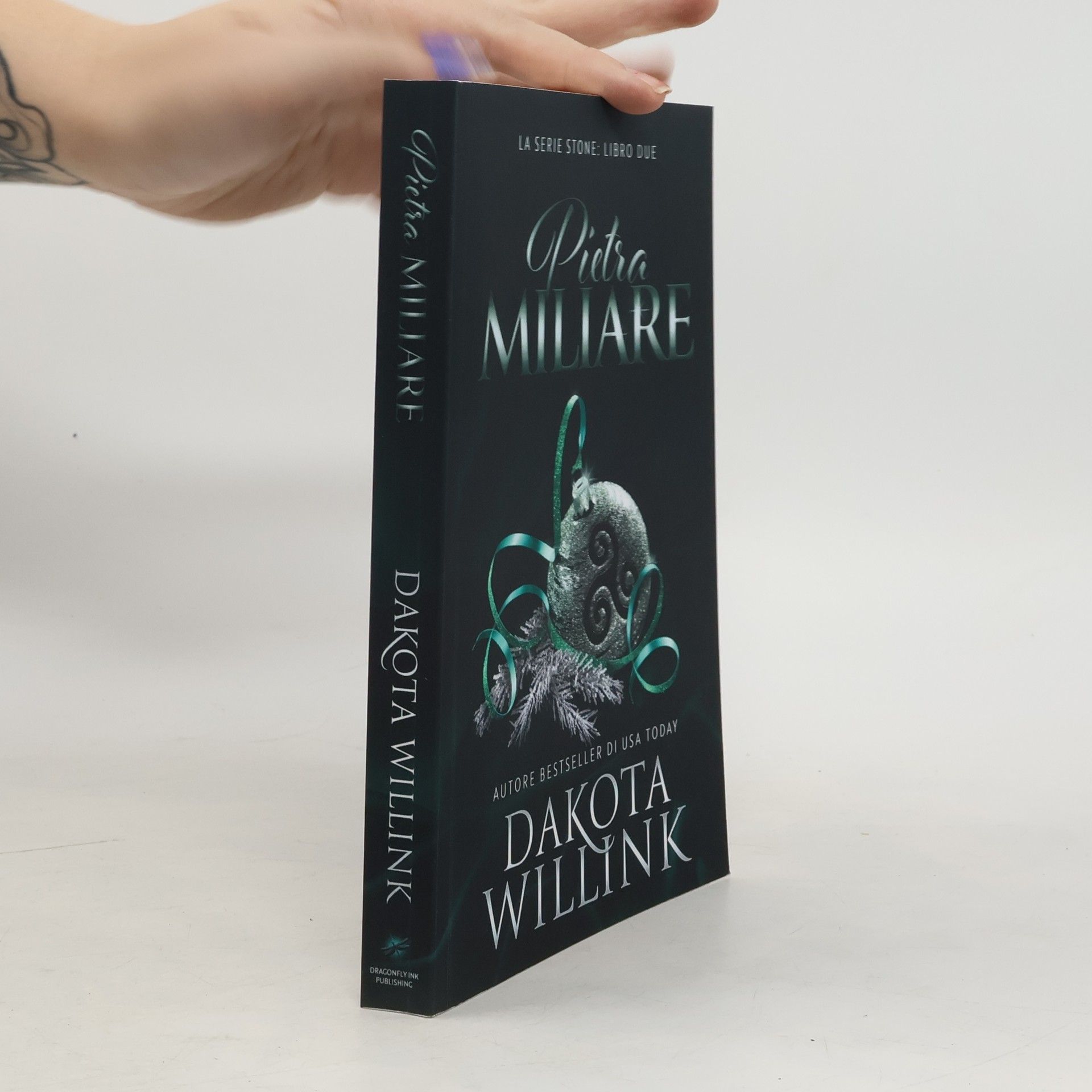 Dakota Willink La Serie Stone - 2: Pietra Miliare
