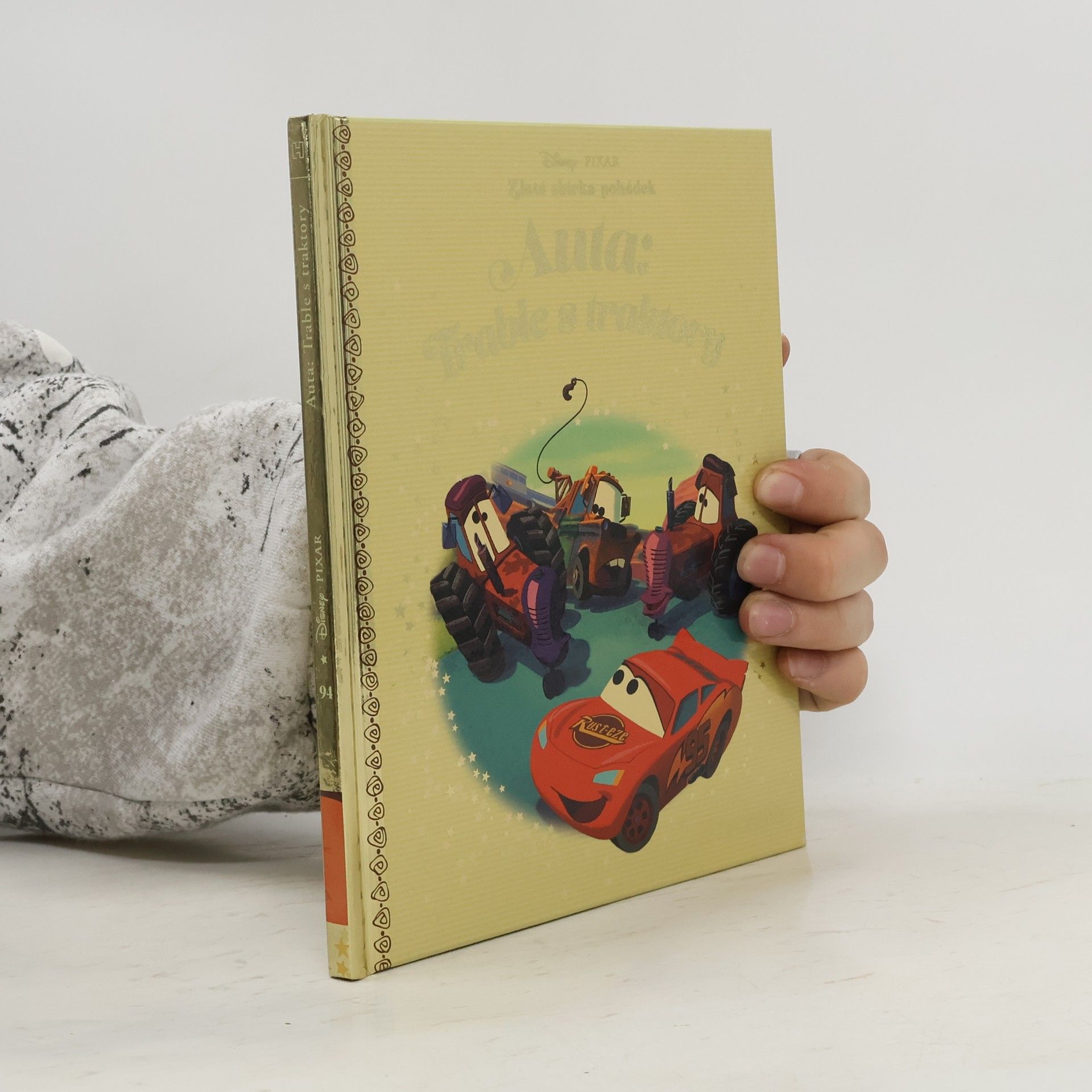 Kolektiv autorů Zlatá sbírka pohádek. Auta. Trable s traktory