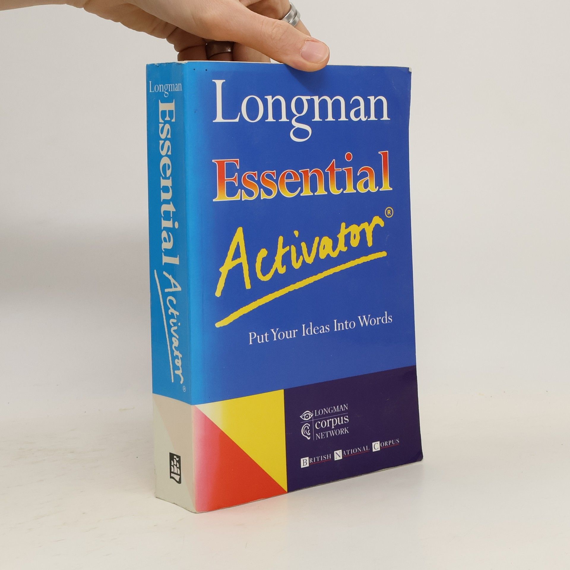 Kolektív autorov Longman essential activator