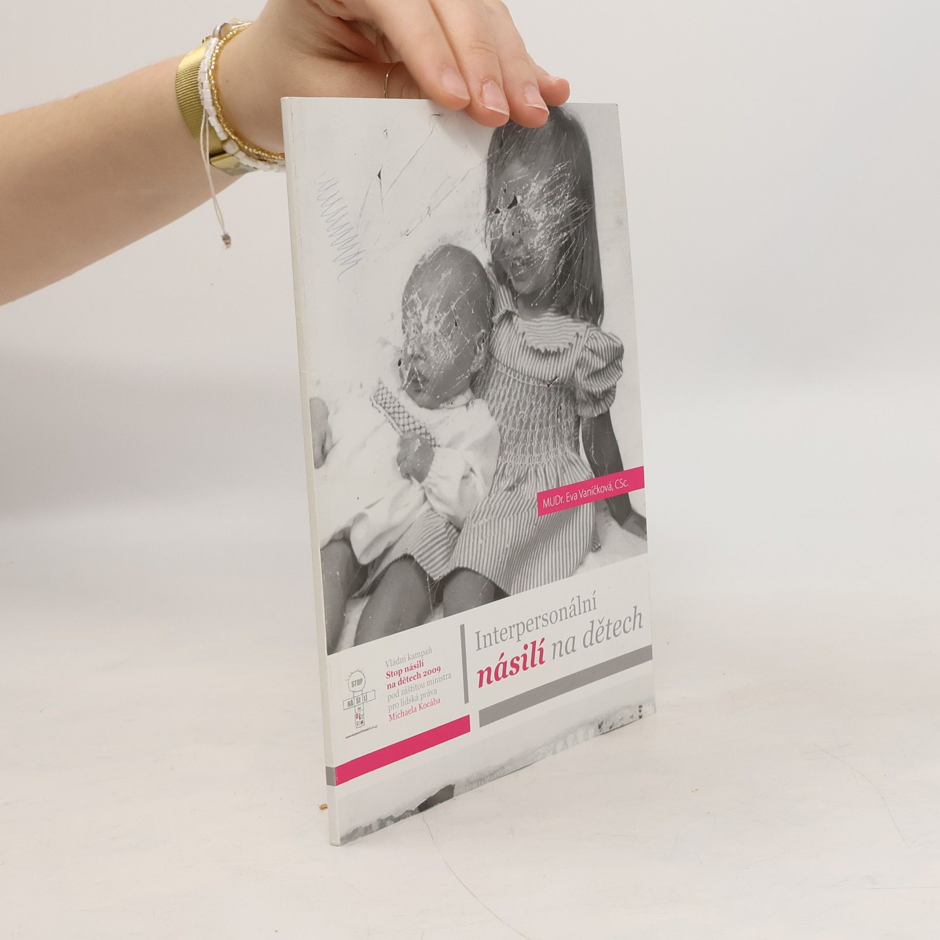 Eva Vaníčková Interpersonální násilí na dětech