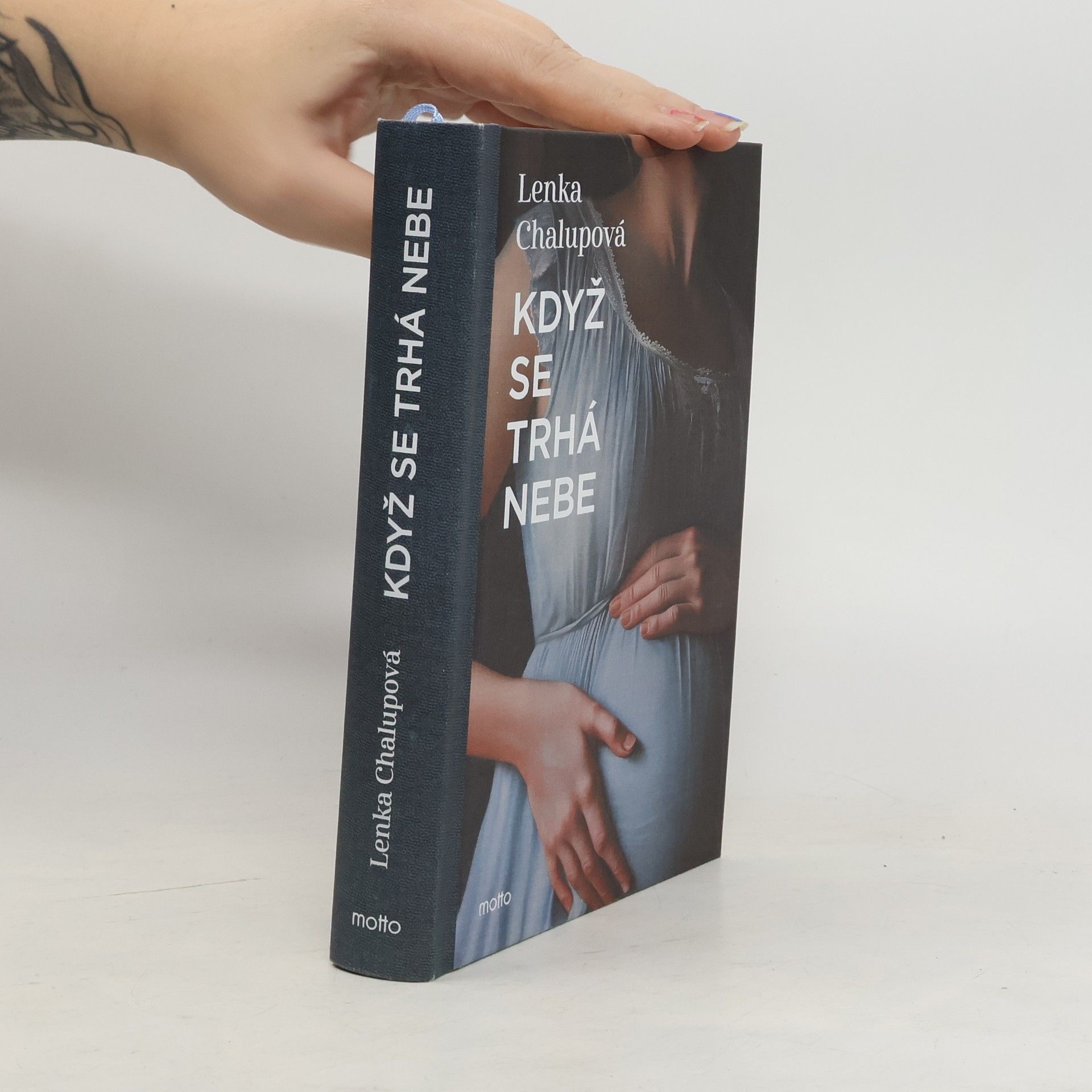Lenka Chalupová Když se trhá nebe