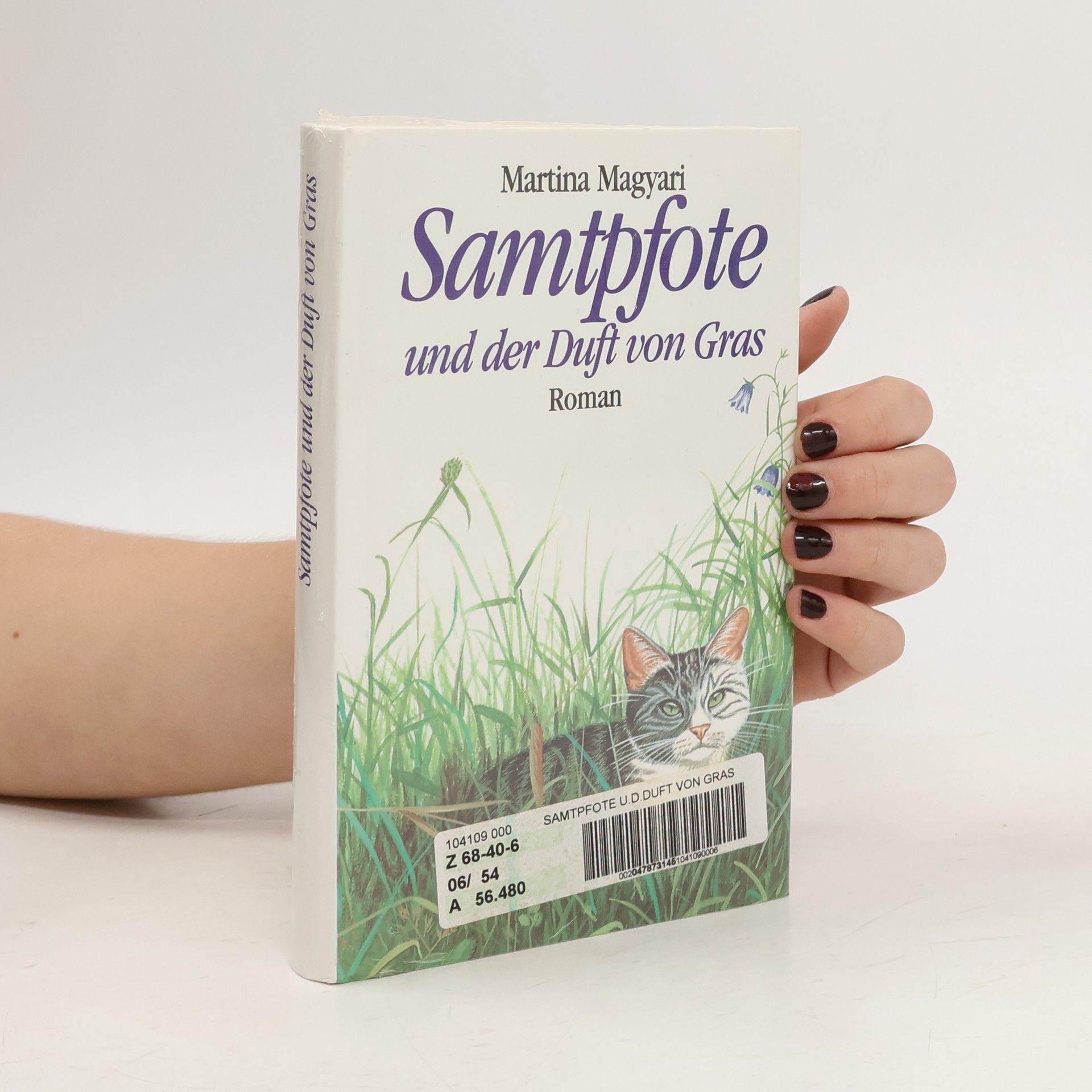 Samtpfote und der Duft von Gras