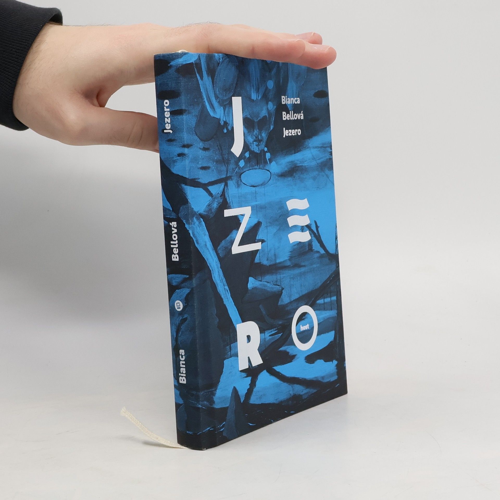 Bianca Bellová Jezero