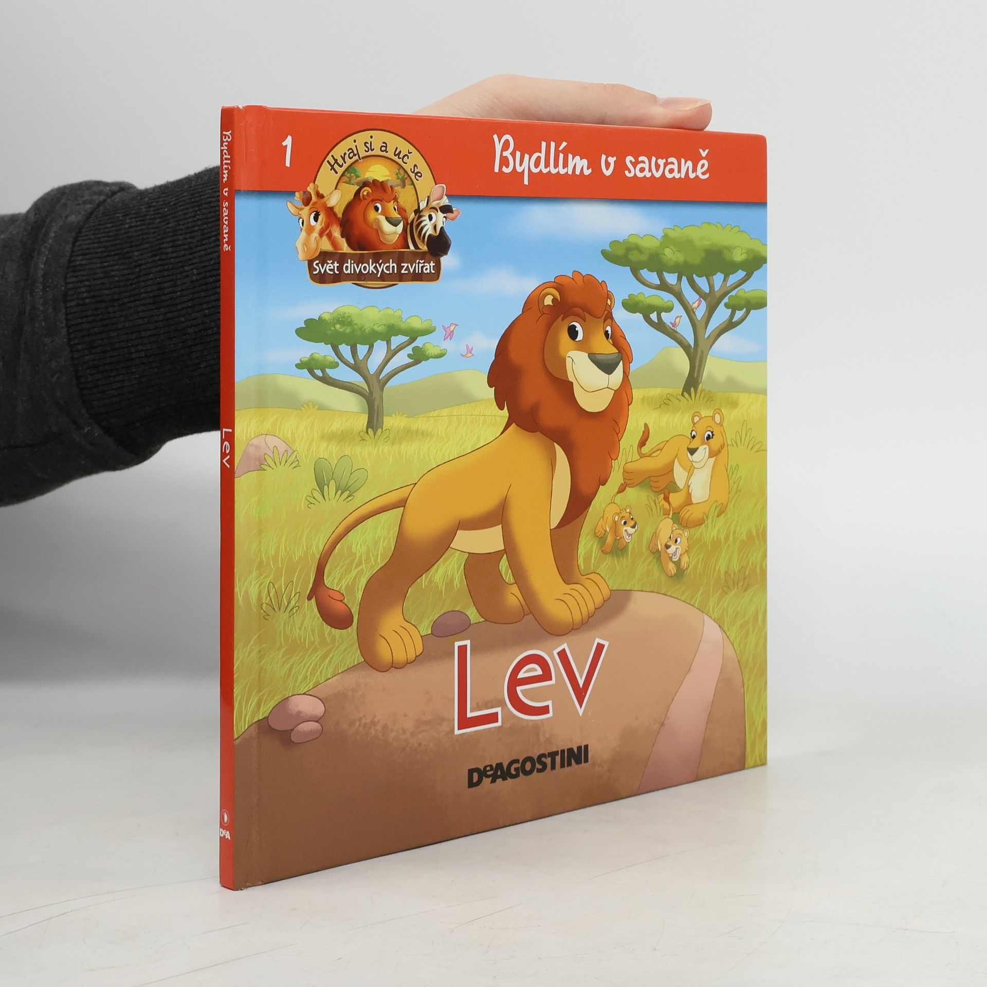 AA.VV. Svět divokých zvířat. Lev