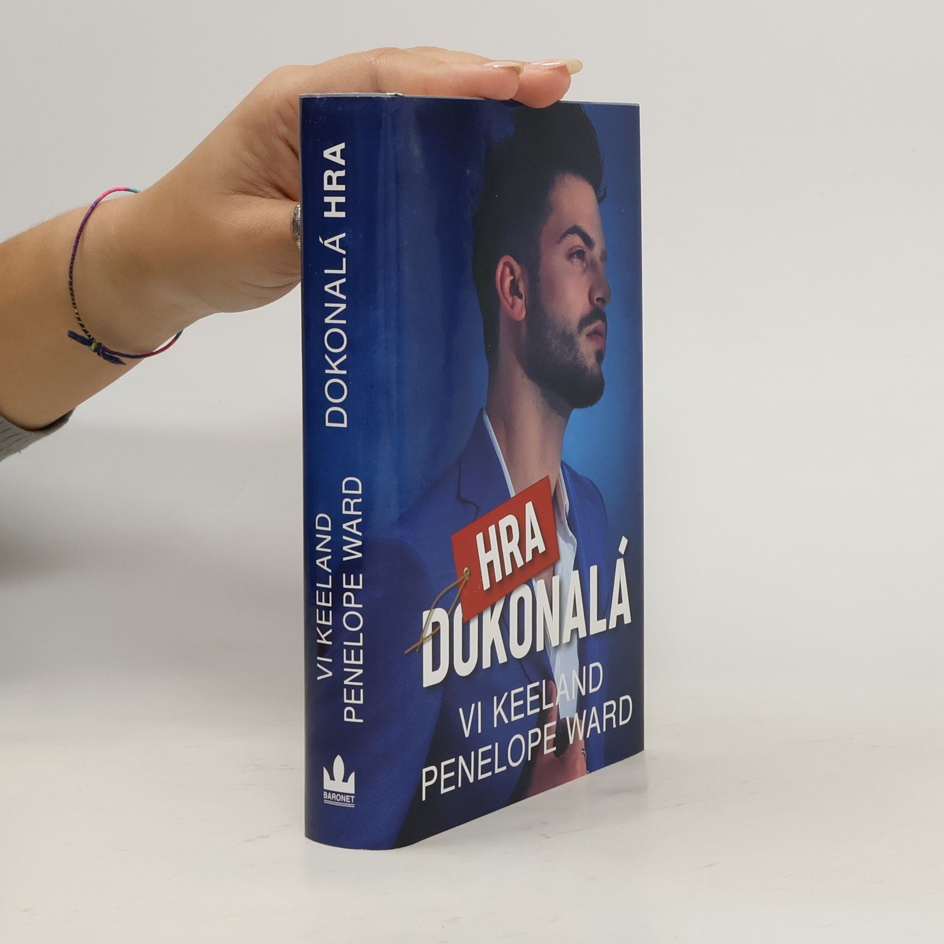 Vi Keeland Dokonalá hra