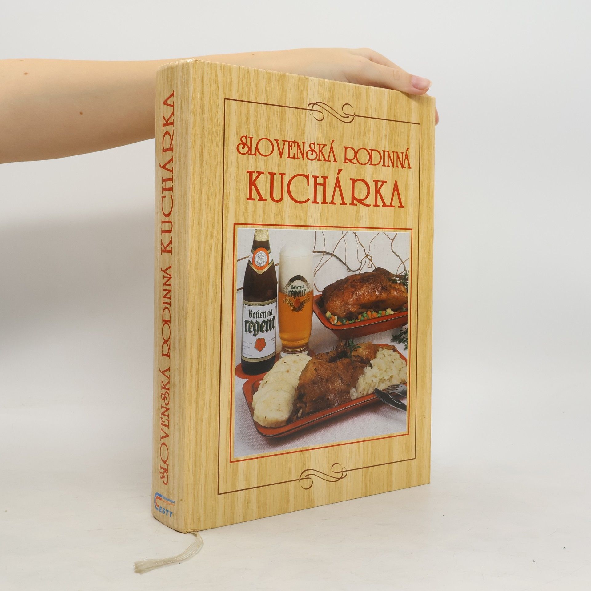 Collectif d'auteurs Slovenská rodinná kuchárka