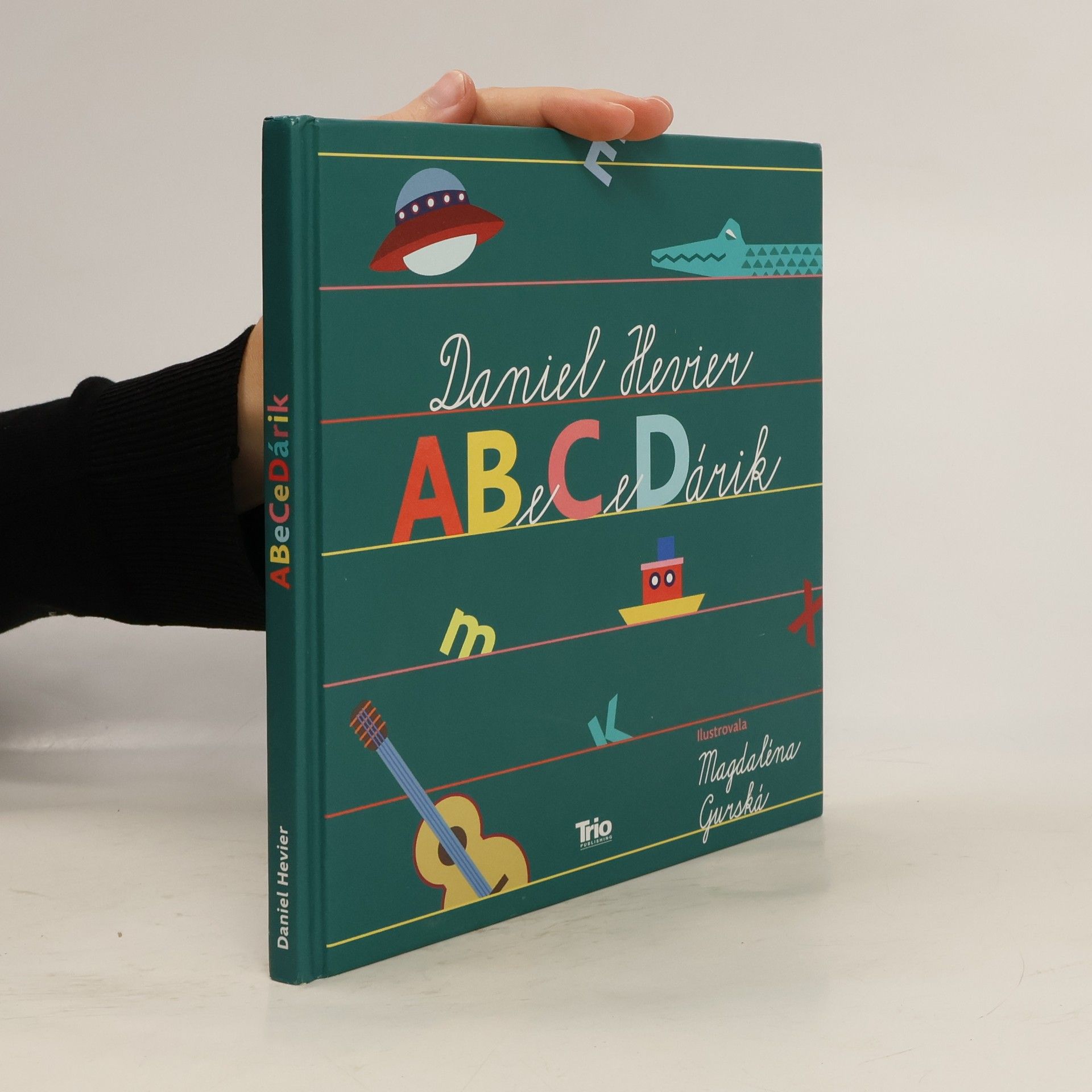 Daniel Hevier ABeCeDárik