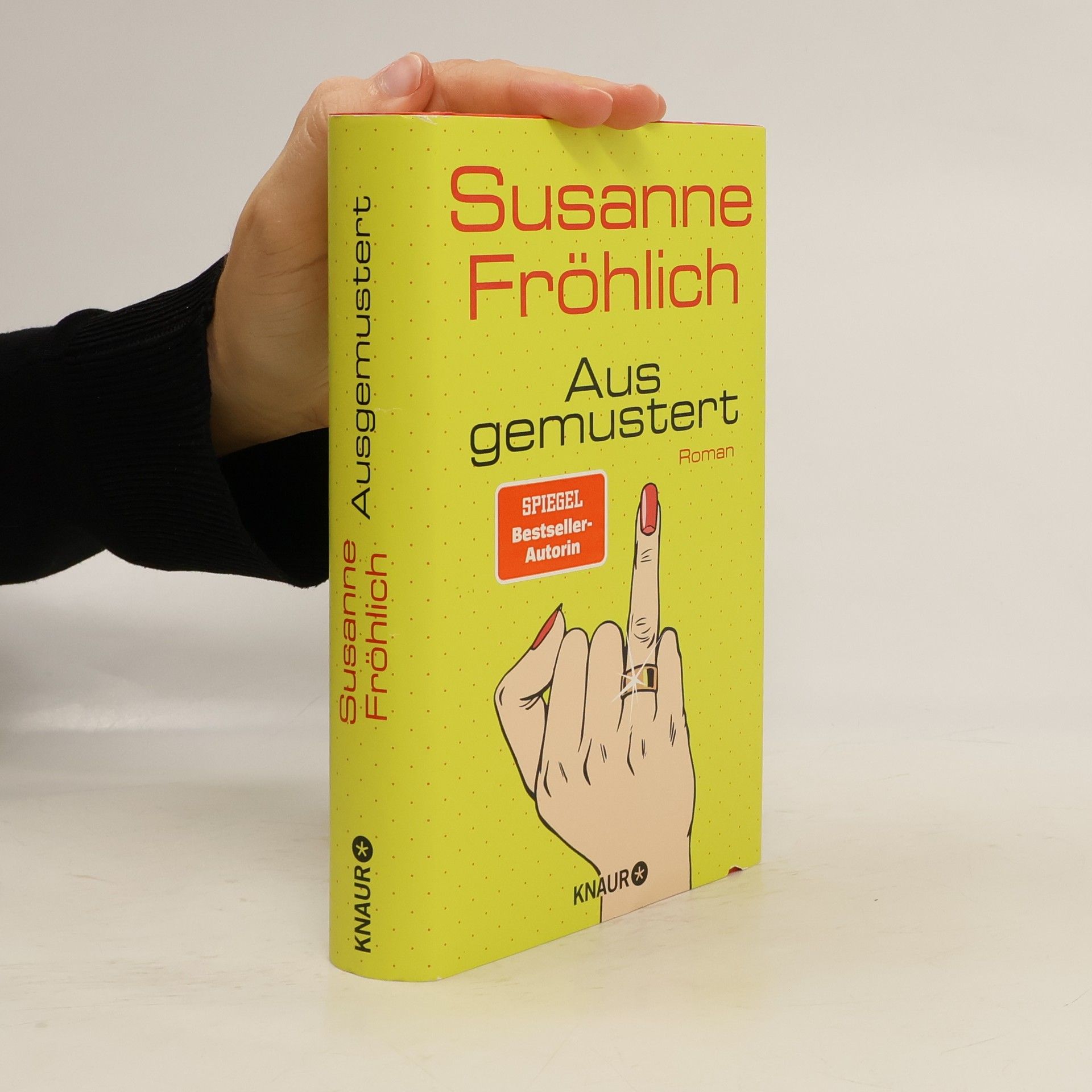 Susanne Fröhlich Ausgemustert