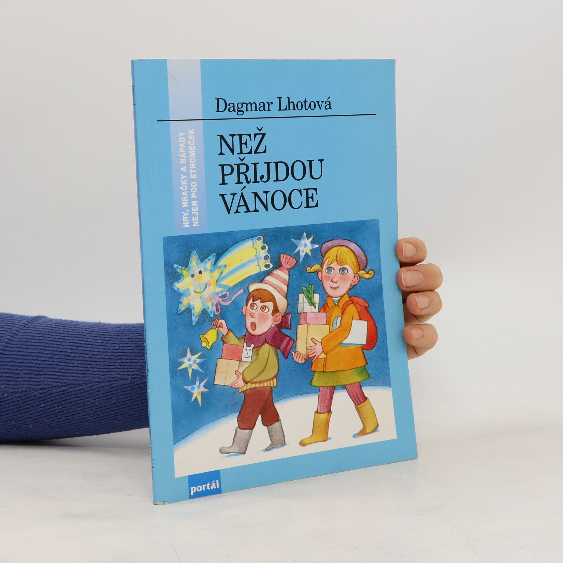 Než přijdou Vánoce