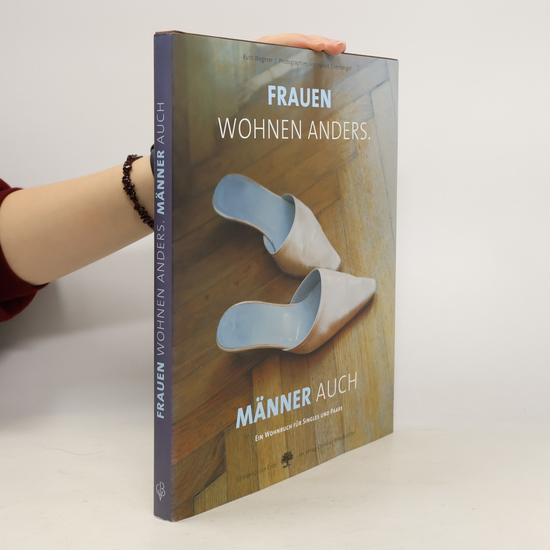 Frauen wohnen anders. Männer auch