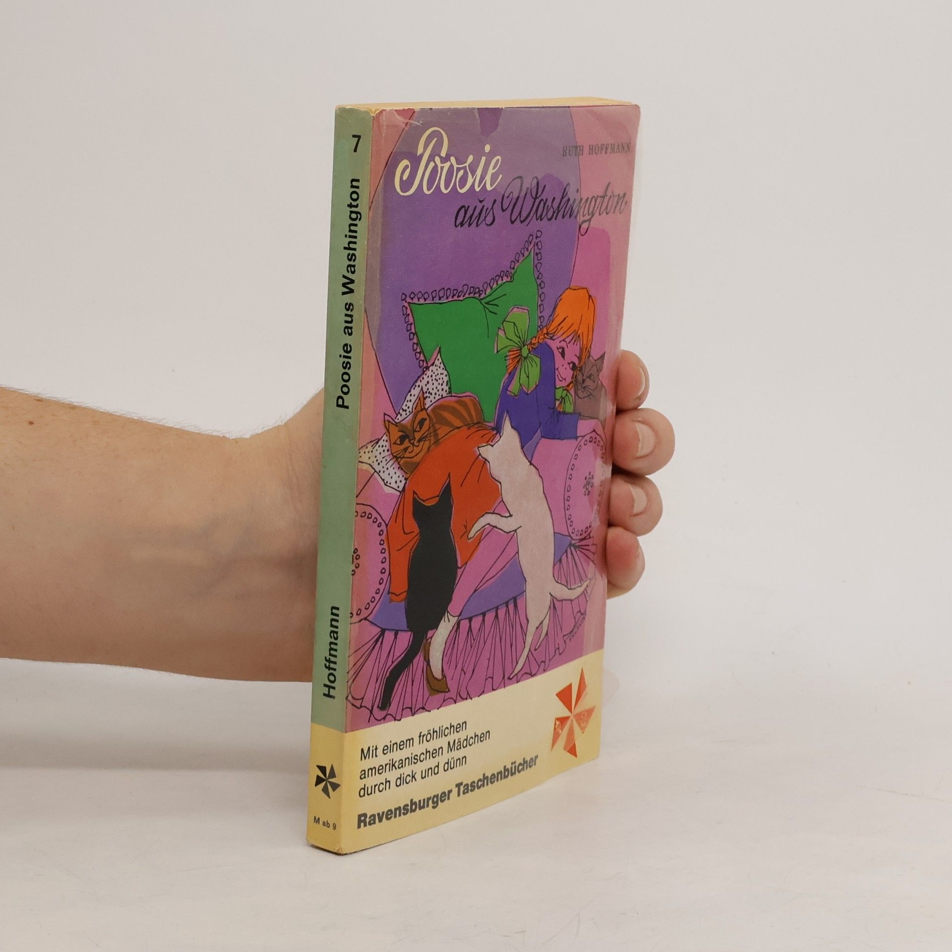 Ruth Hoffmann Poosie aus Washington