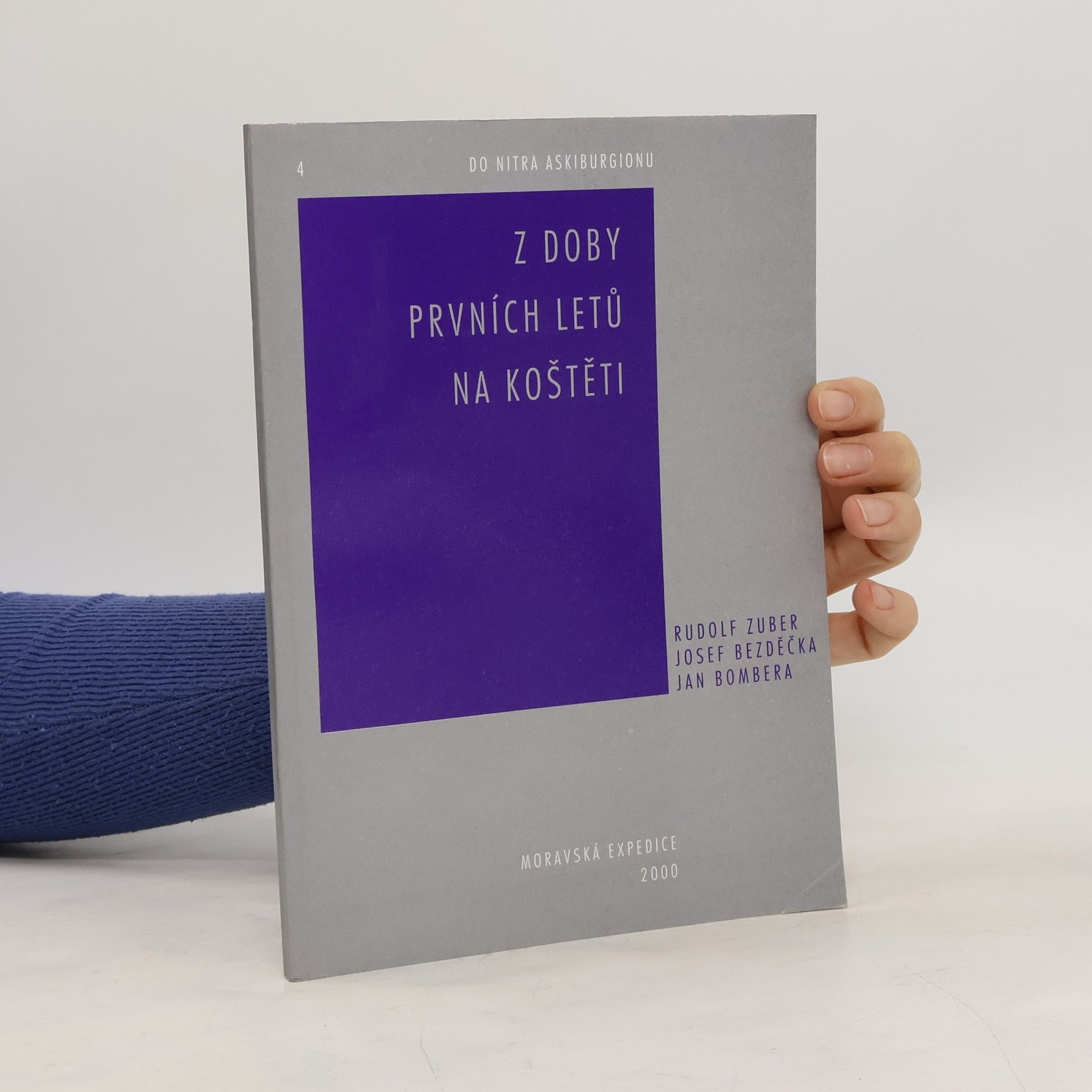 Kolektiv autorů Z doby prvních letů na koštěti