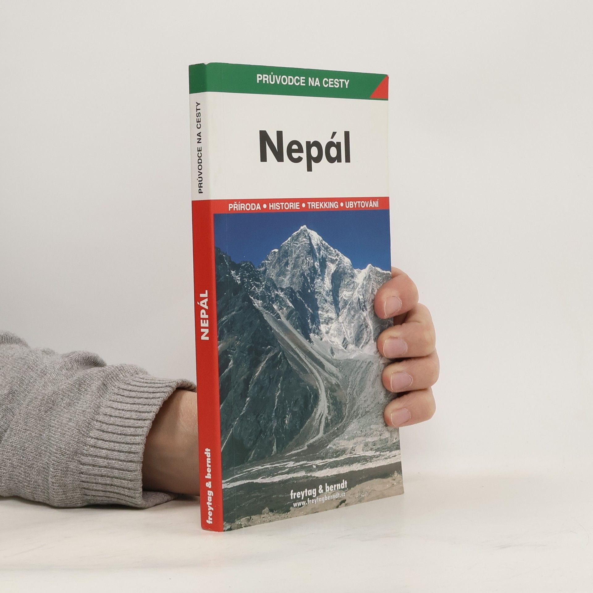 Ludmila Puldová Nepál. Příroda, historie, trekking, ubytování