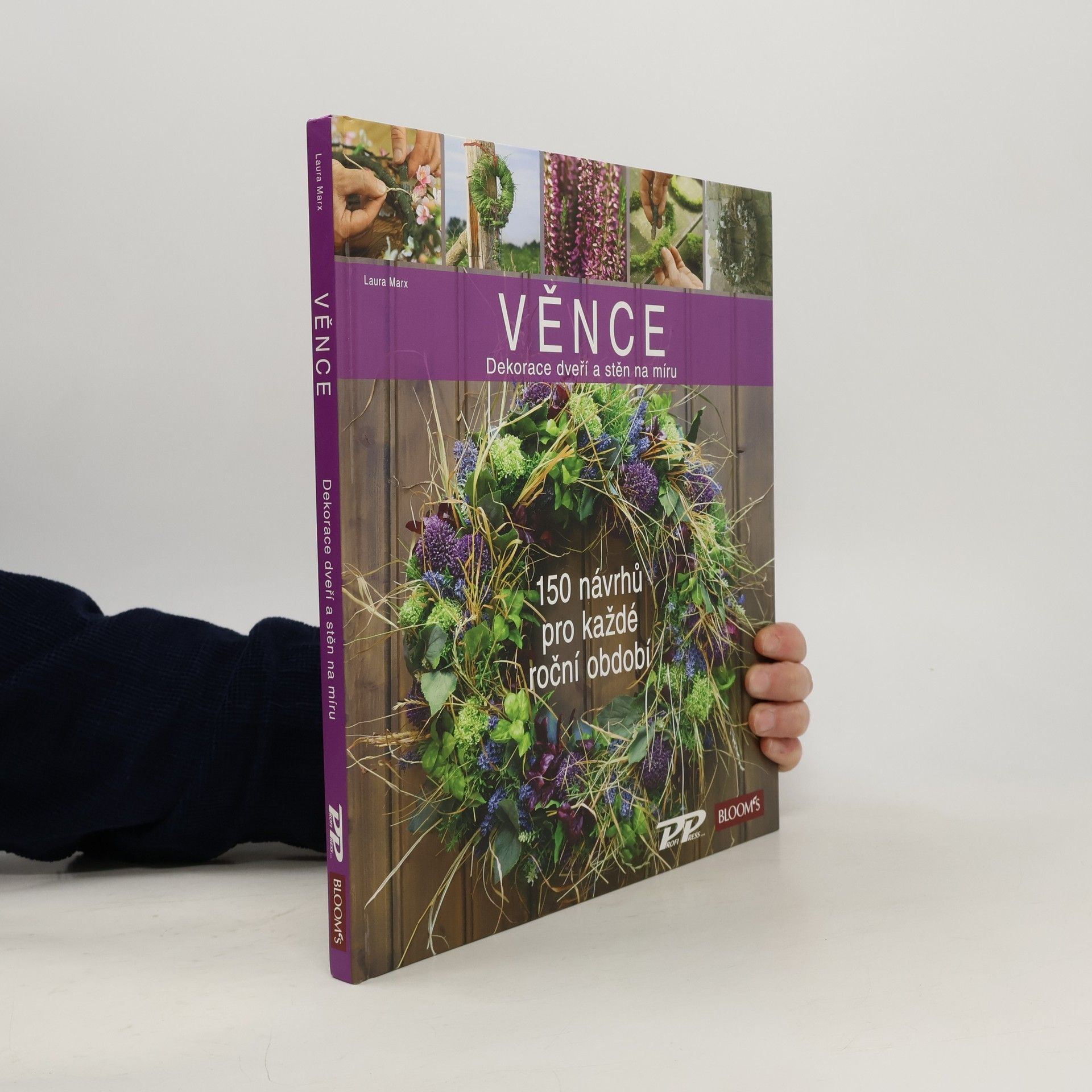 Laura Marx Věnce - Dekorace dveří a stěn na míru
